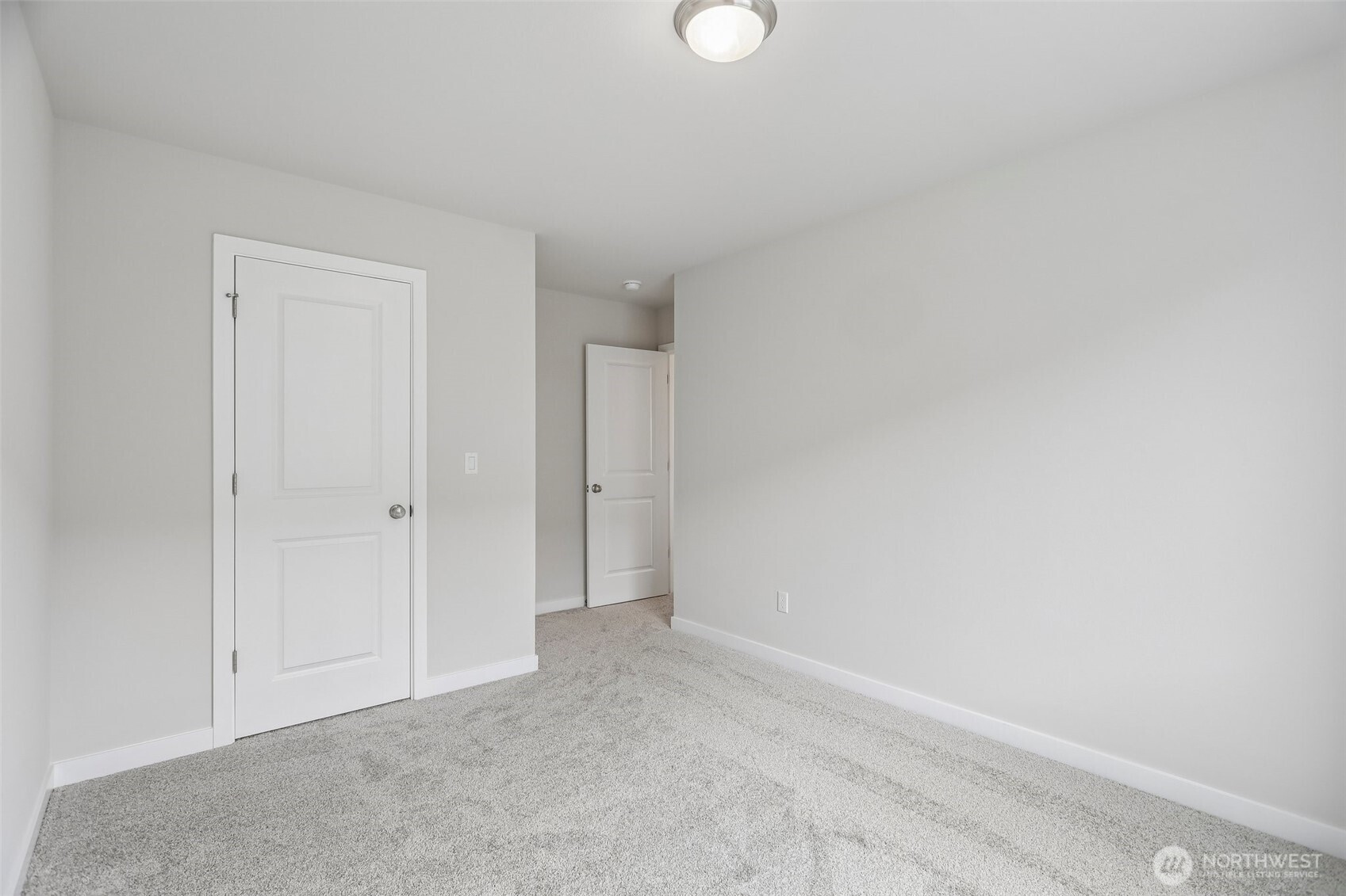 8543 52nd Place Property Photo 21