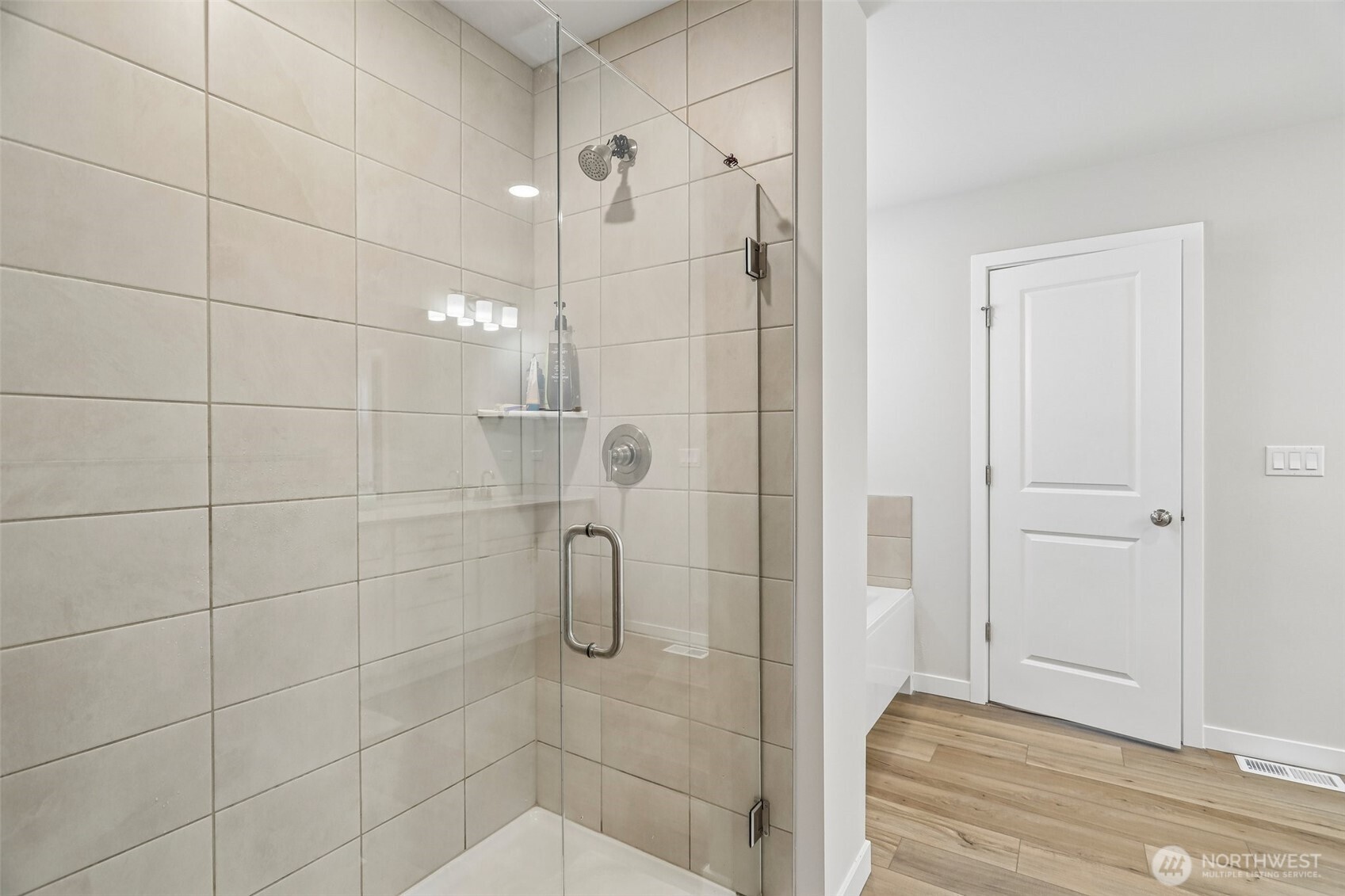 8543 52nd Place Property Photo 25