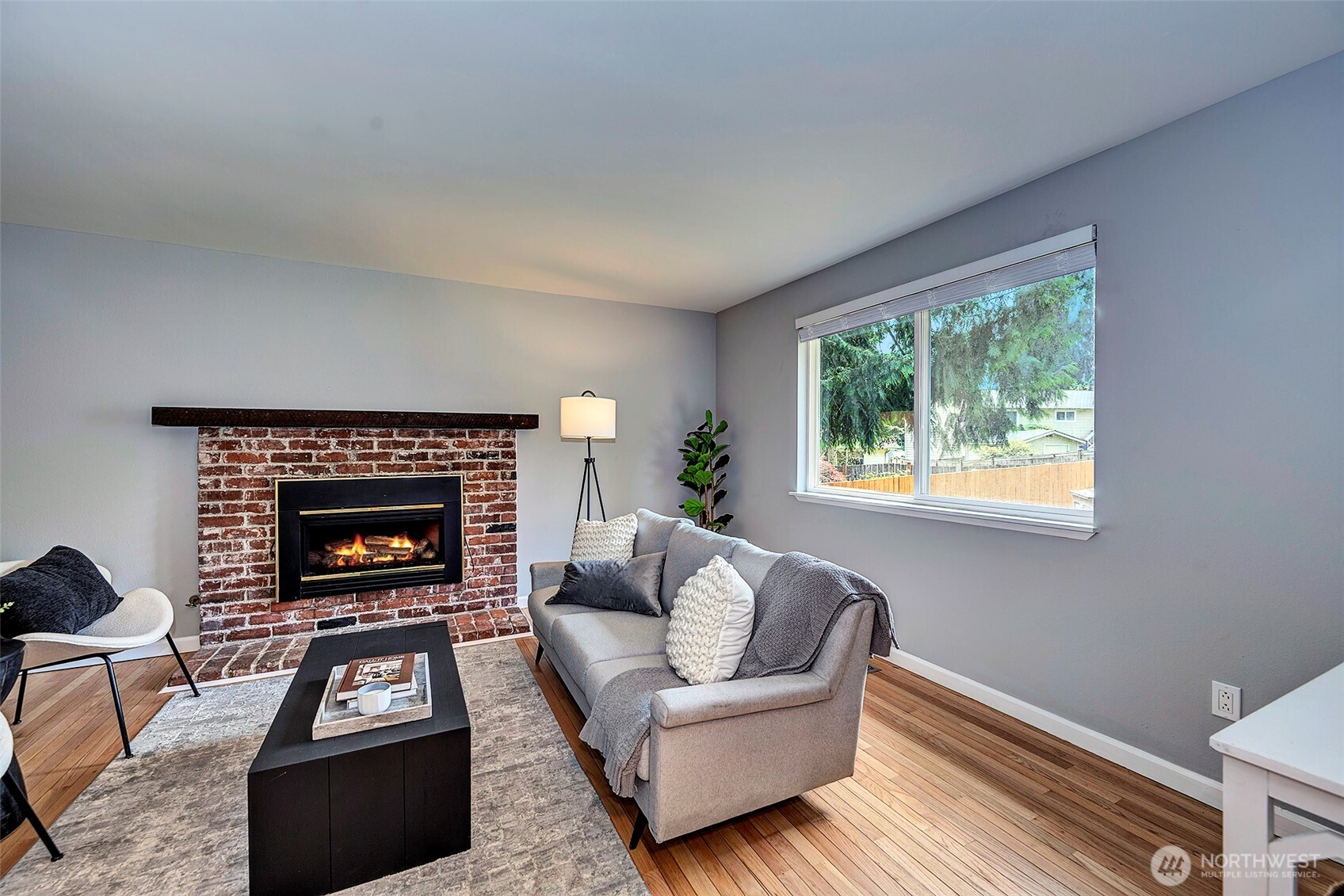 12815 98th Place Property Photo 6