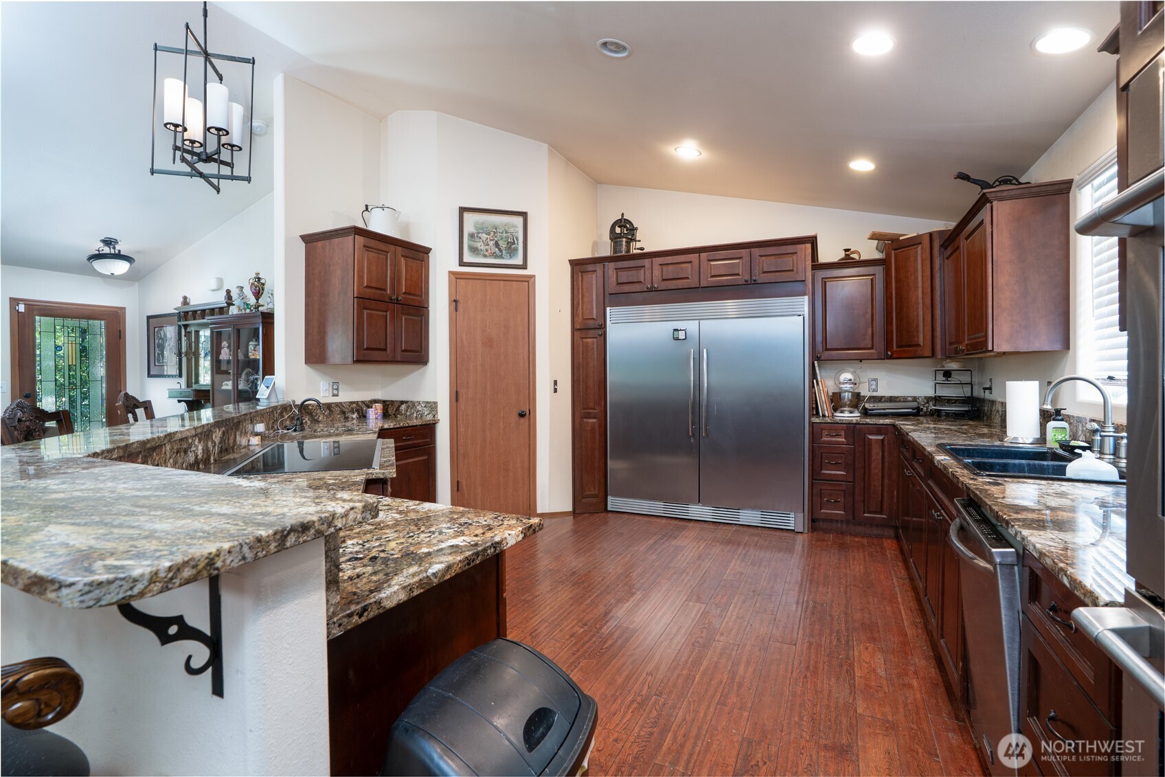 6517 12th Street Property Photo 9