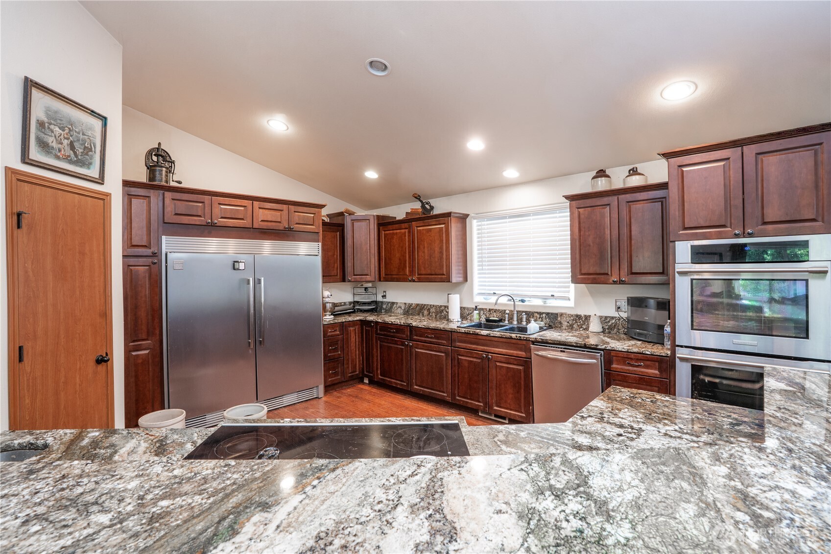 6517 12th Street Property Photo 10