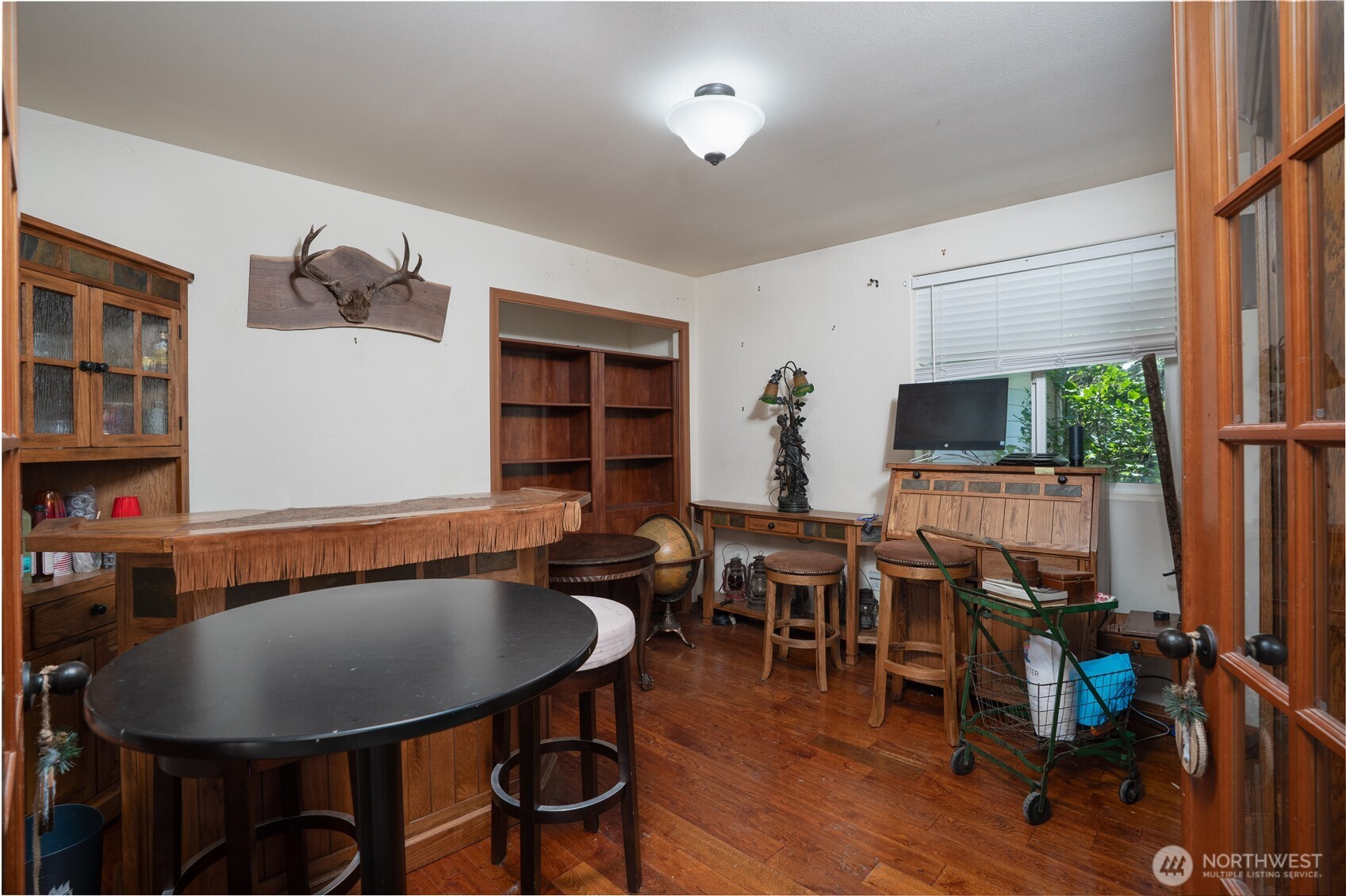 6517 12th Street Property Photo 12