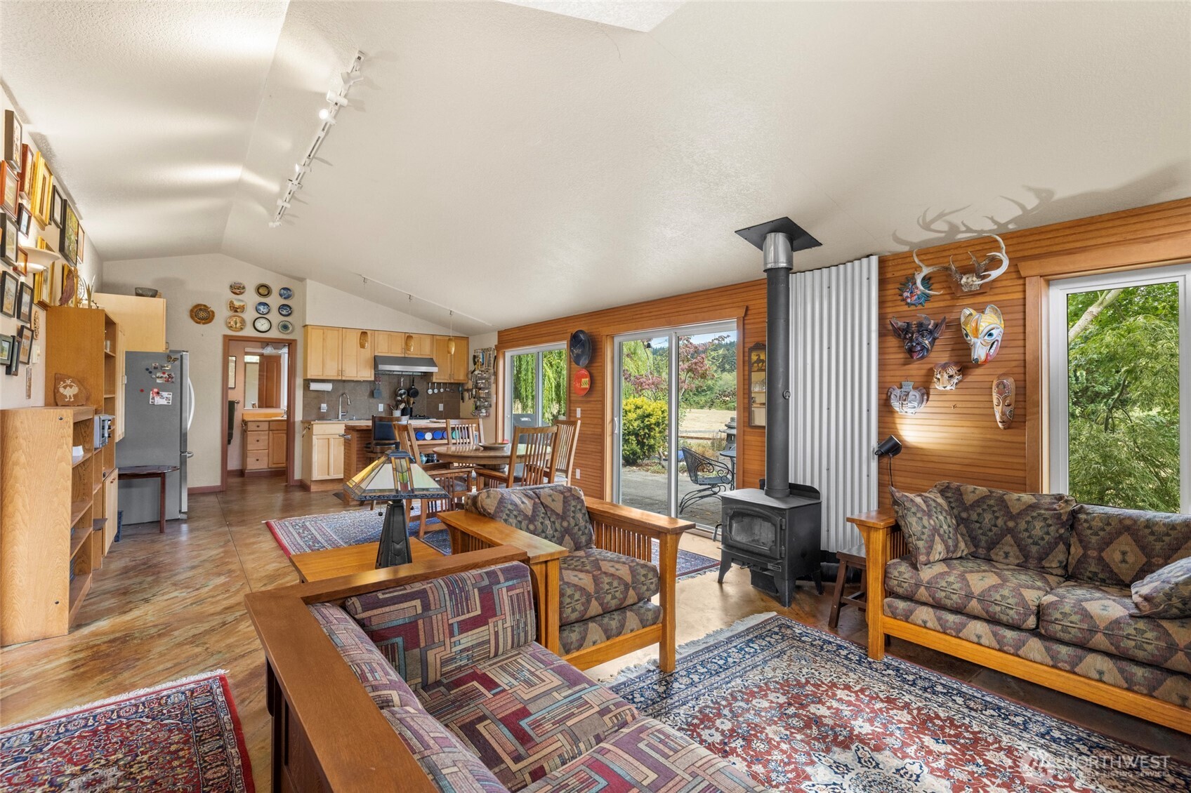 5375 Shore Meadow Road Property Photo 7