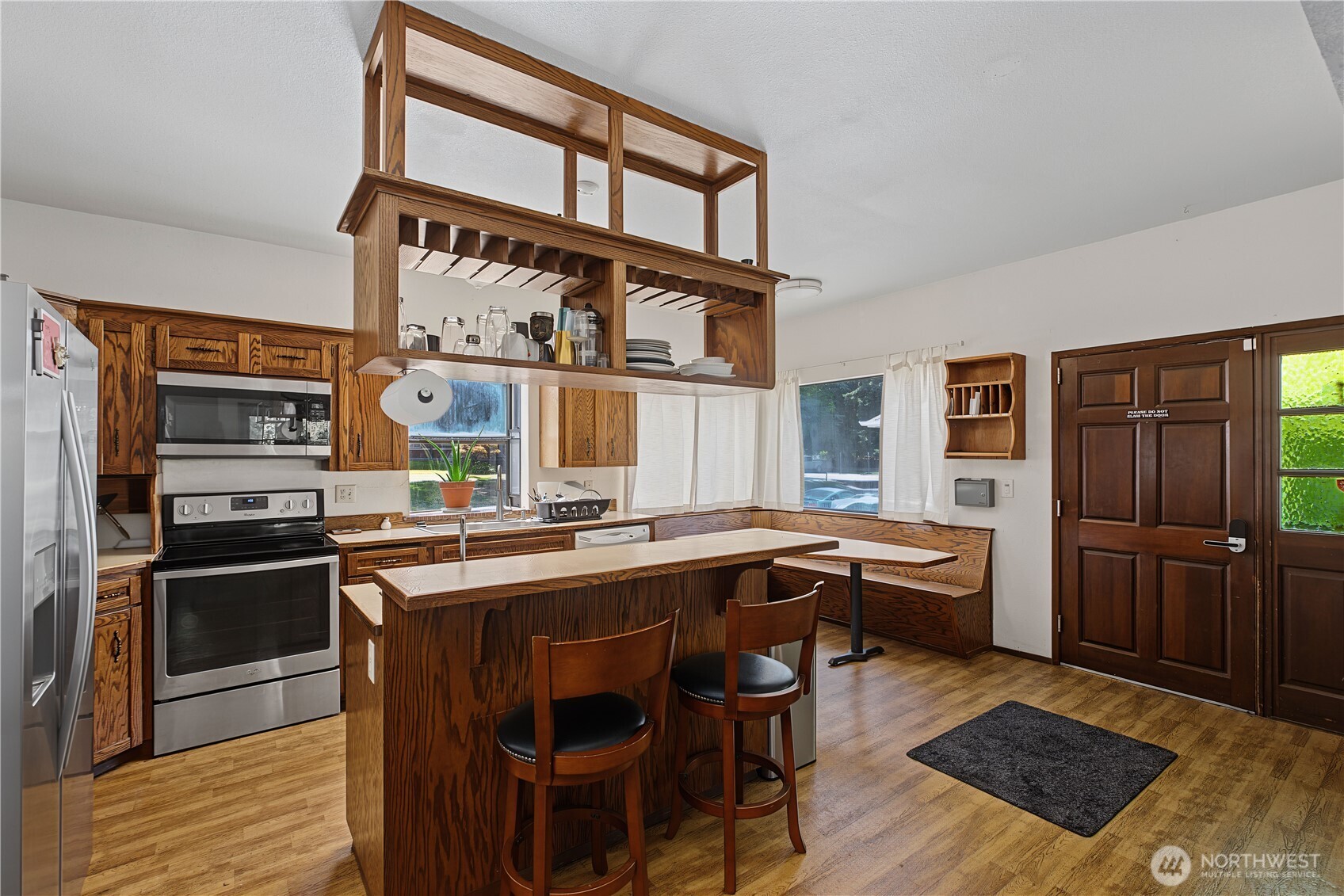 2019 Capitol Way Property Photo 13