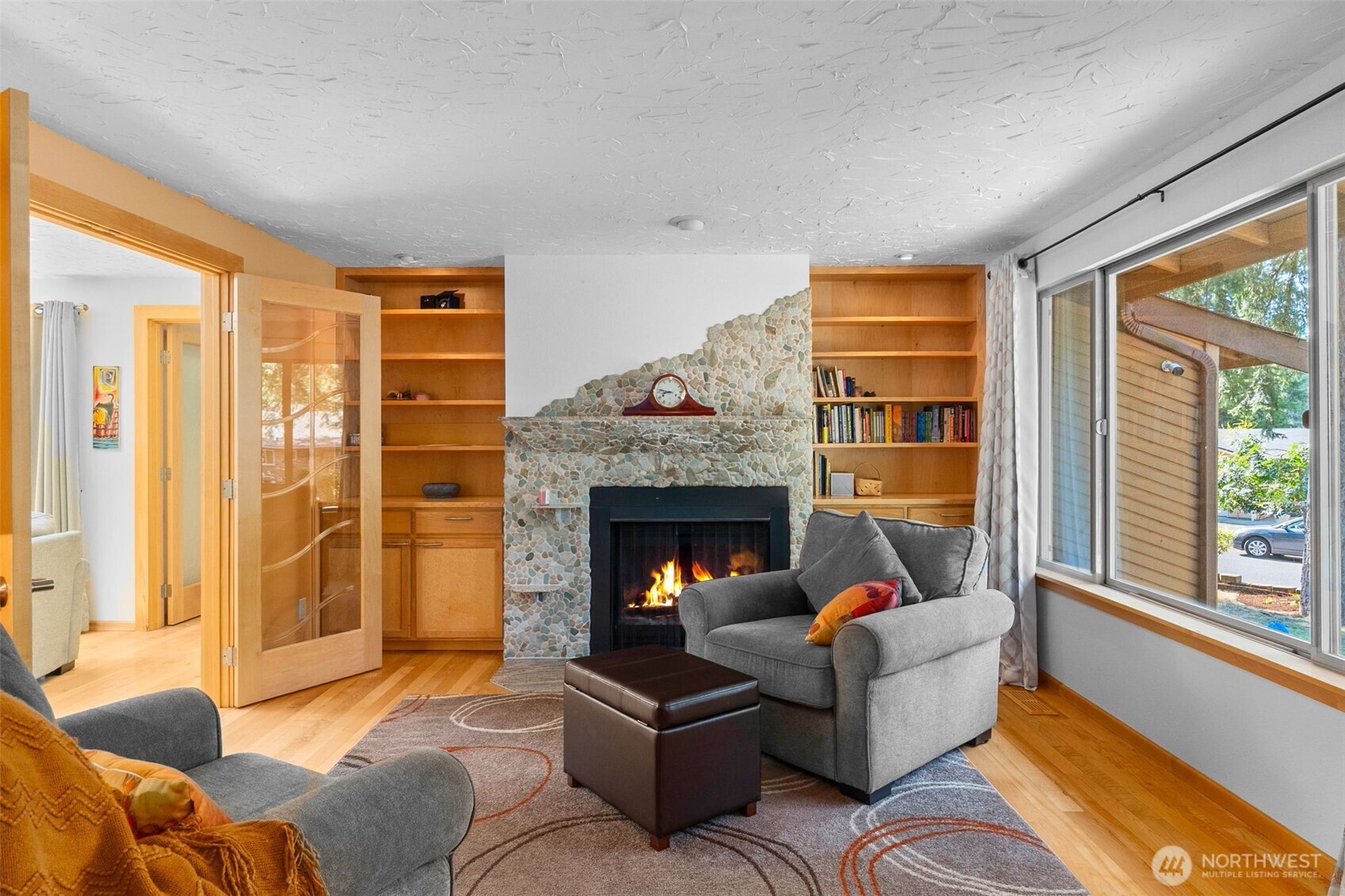 6912 43rd Loop Property Photo 4