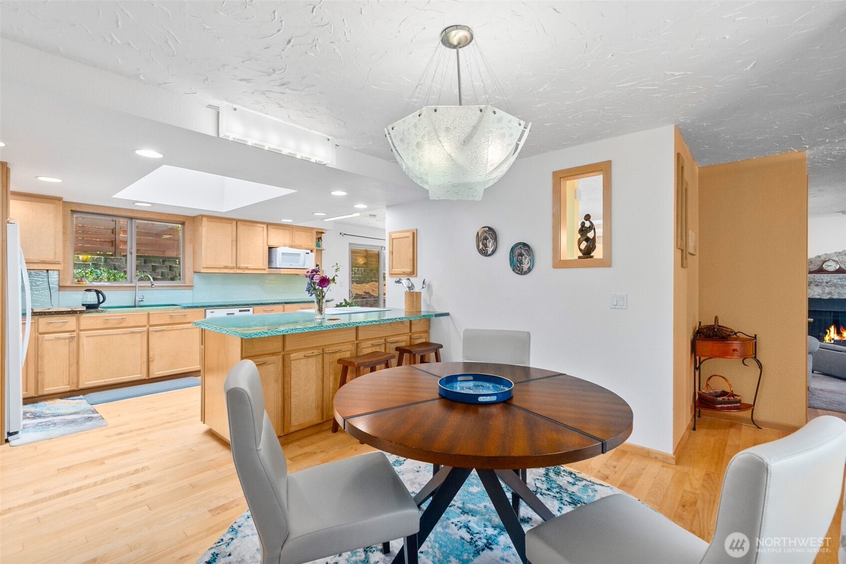 6912 43rd Loop Property Photo 12