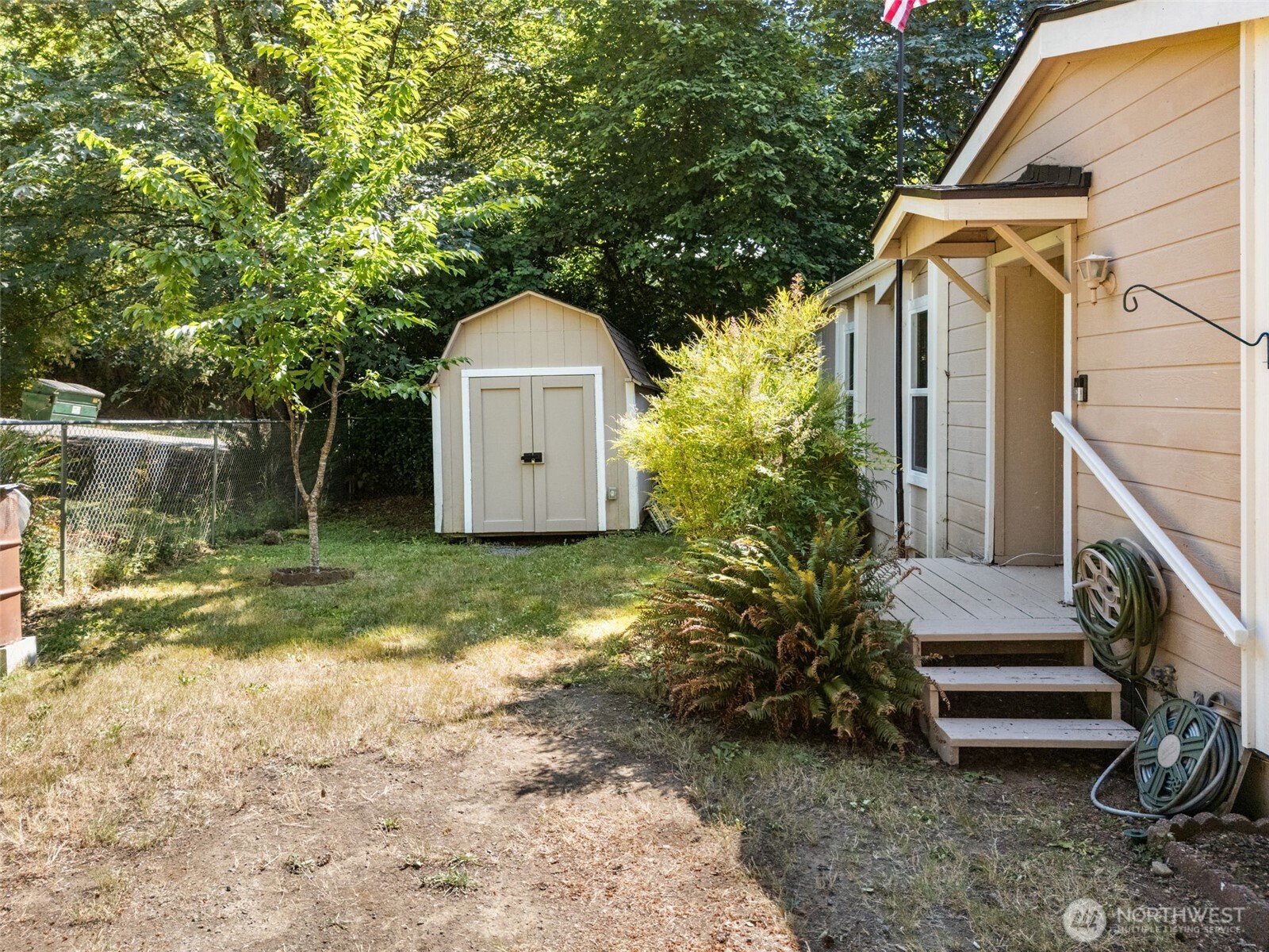 3434 N Mission Rd W Property Photo 5