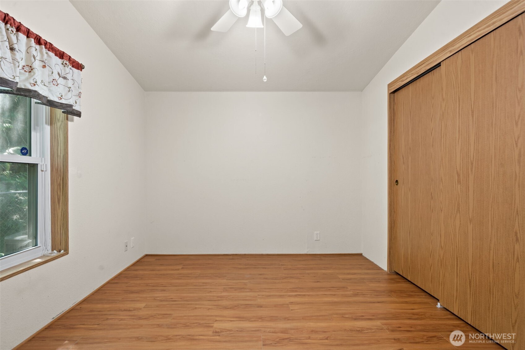 3434 N Mission Rd W Property Photo 26