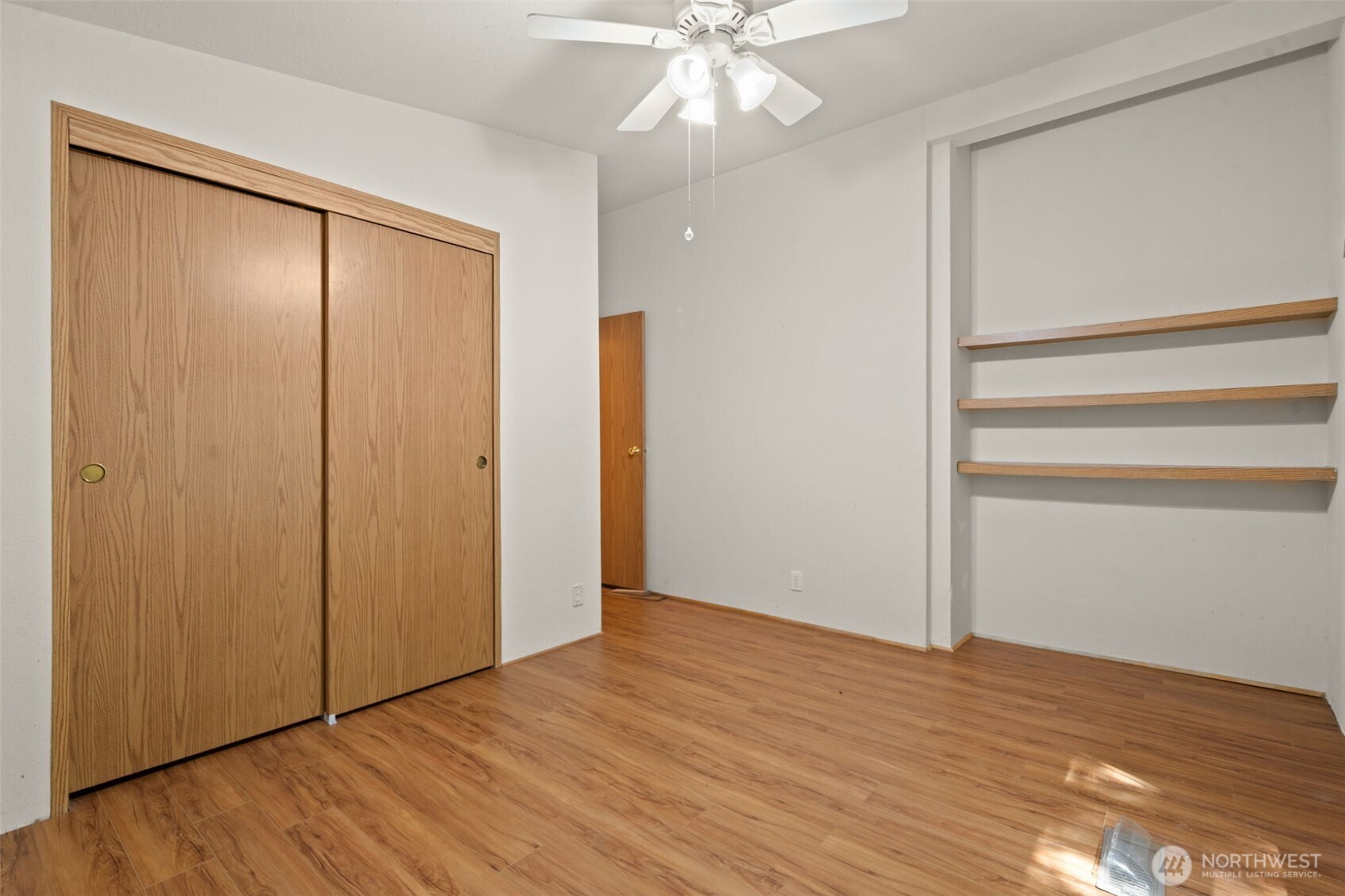 3434 N Mission Rd W Property Photo 27