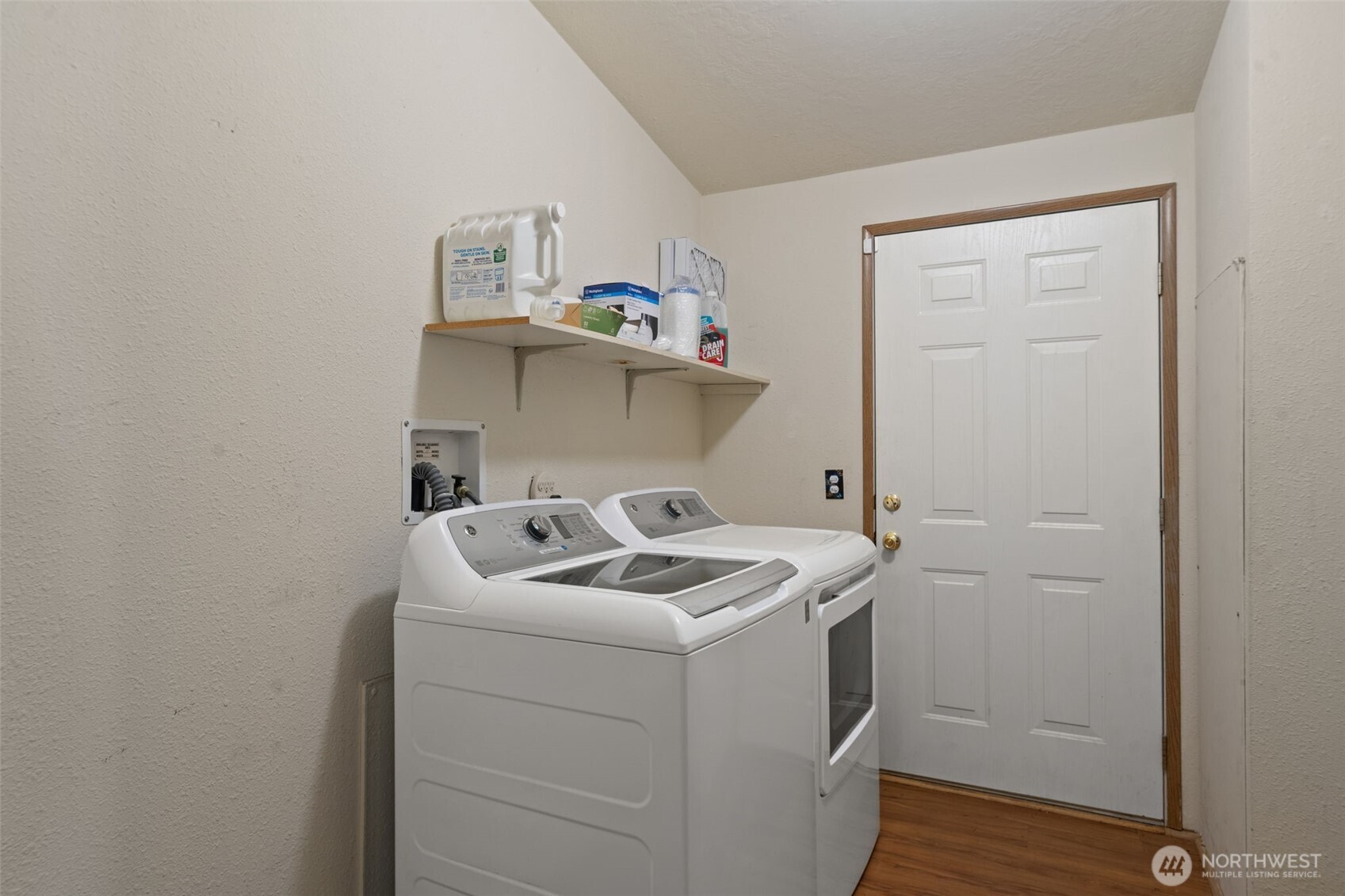 3434 N Mission Rd W Property Photo 28