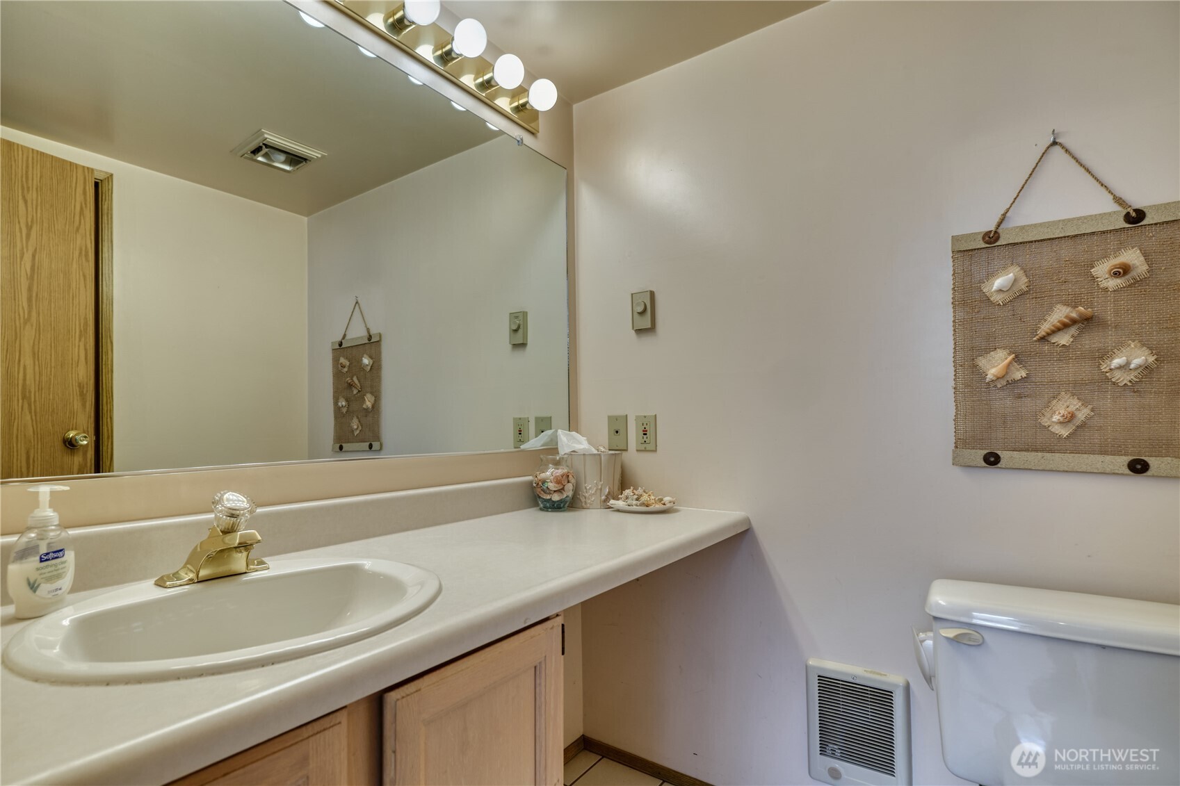 1728 Edwards Drive 15 Property Photo 14