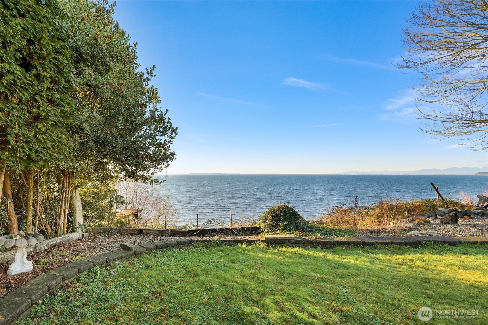 8539 Semiahmoo Drive Property Photo 31