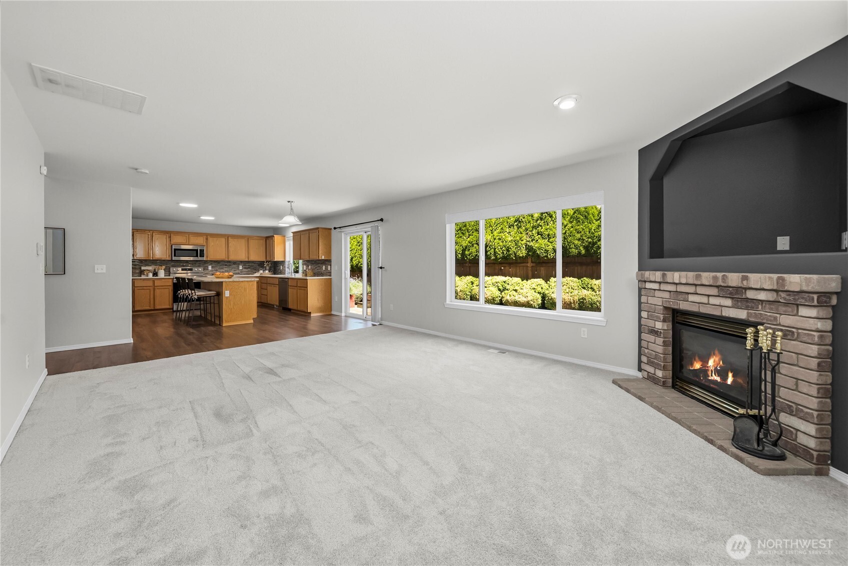 27610 239th Place Property Photo 13