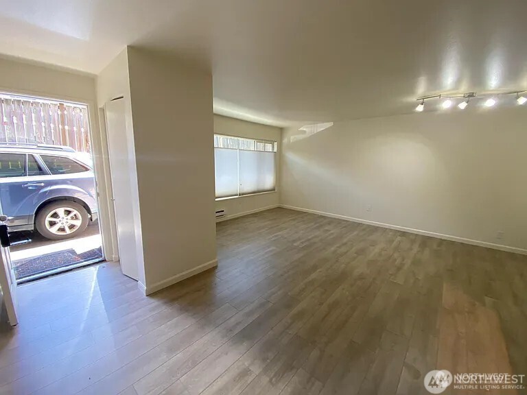 1750 Nw 58th Street Property Photo 21