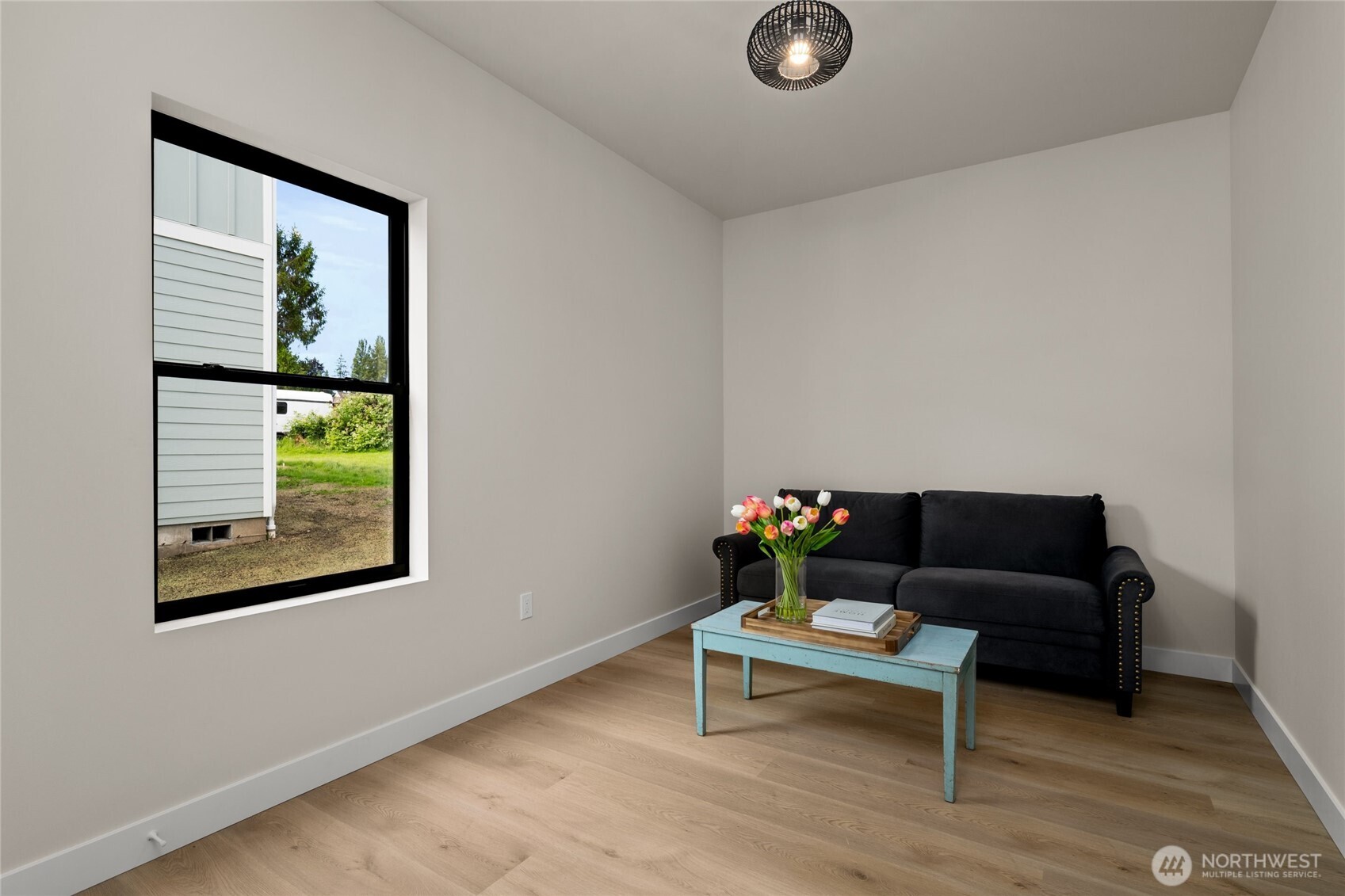 2914 K Avenue Property Photo 7