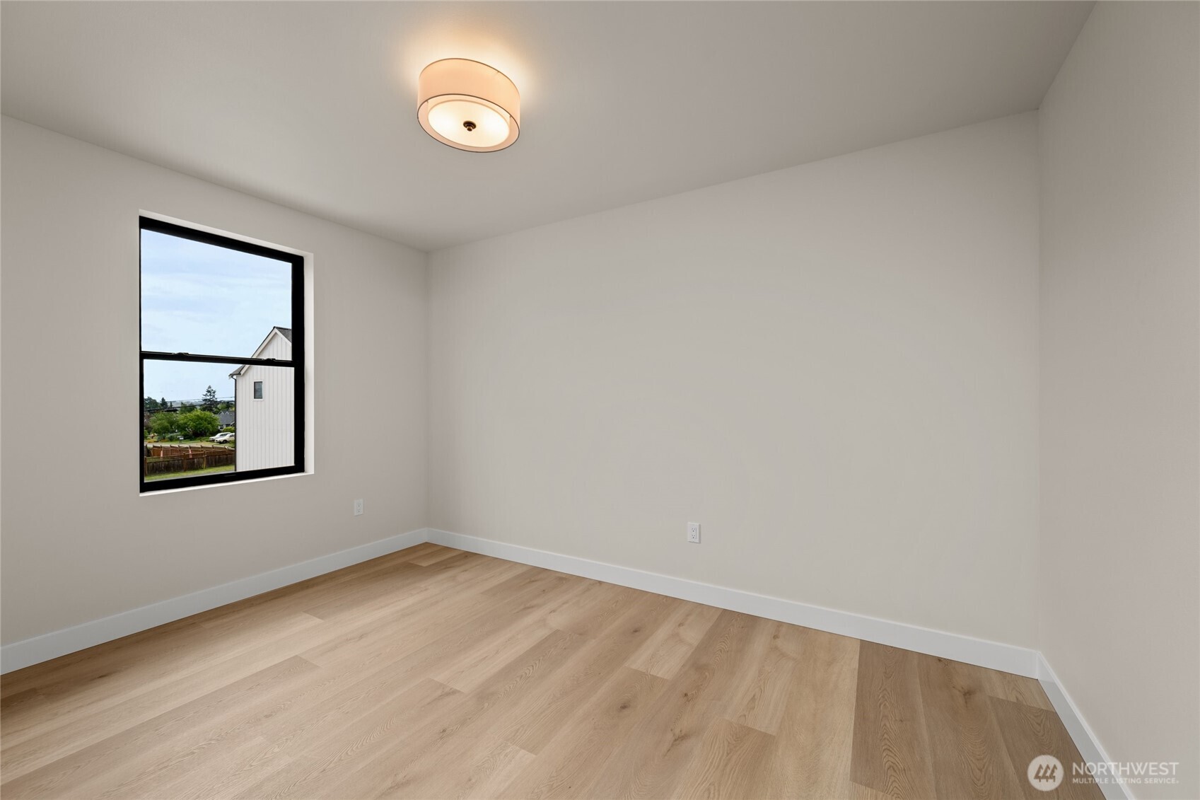 2914 K Avenue Property Photo 16