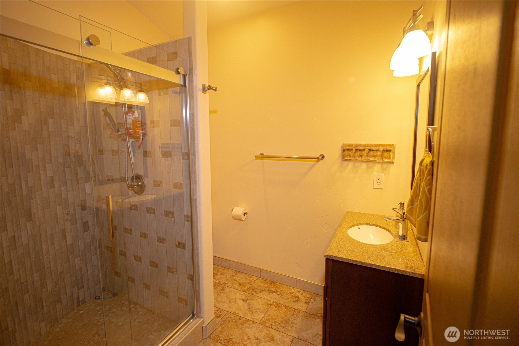 545 Headwaters Lane Property Photo 28