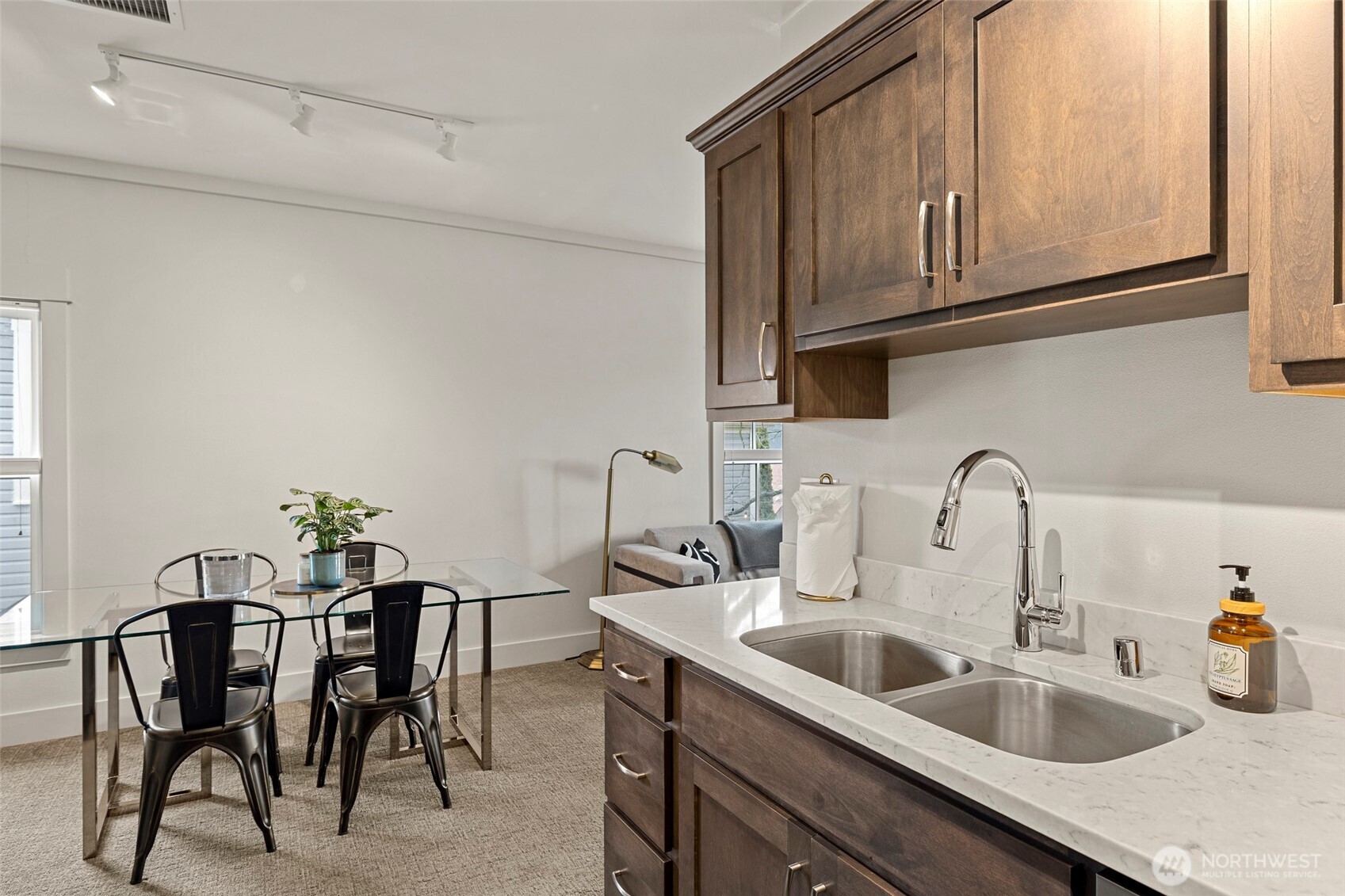 623 Morris Street B 2 Property Photo 10