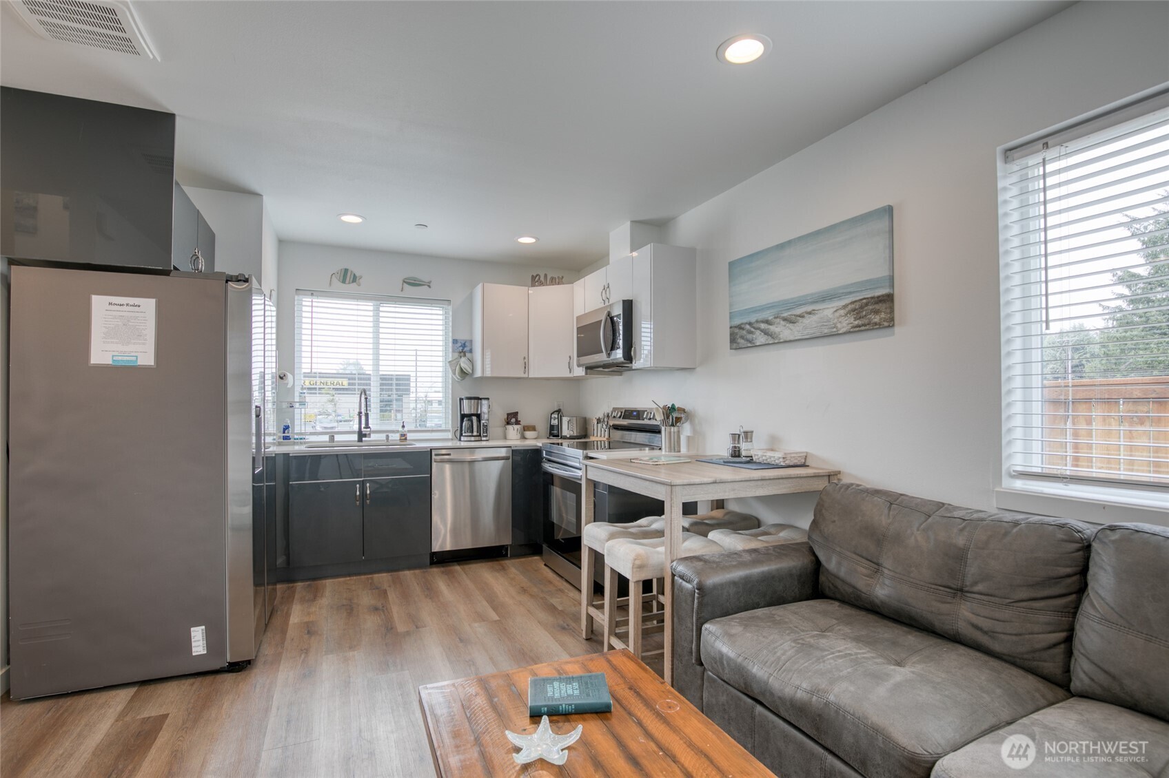890 Magellan Avenue 1 Property Photo 8