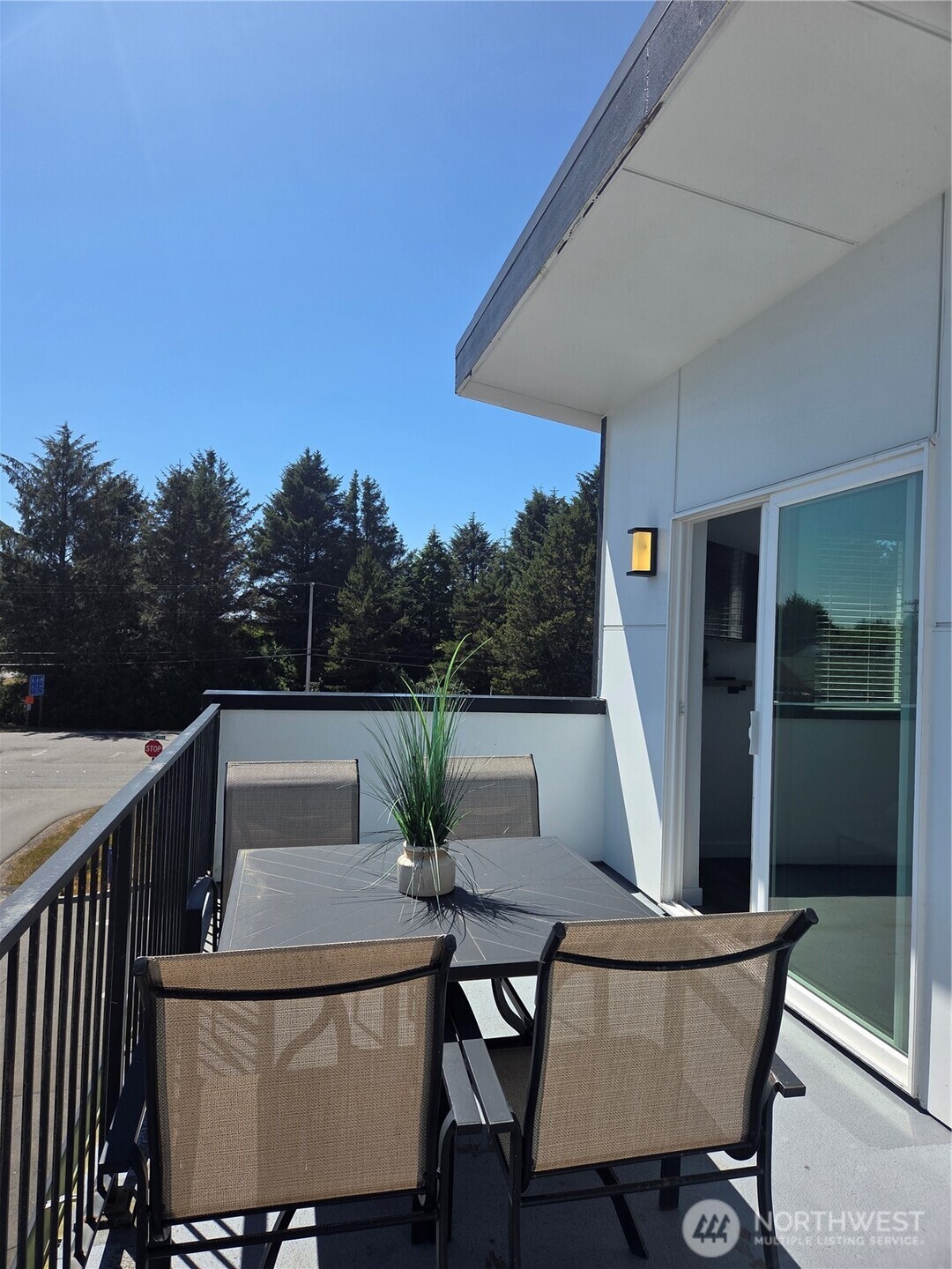 890 Magellan Avenue 1 Property Photo 21