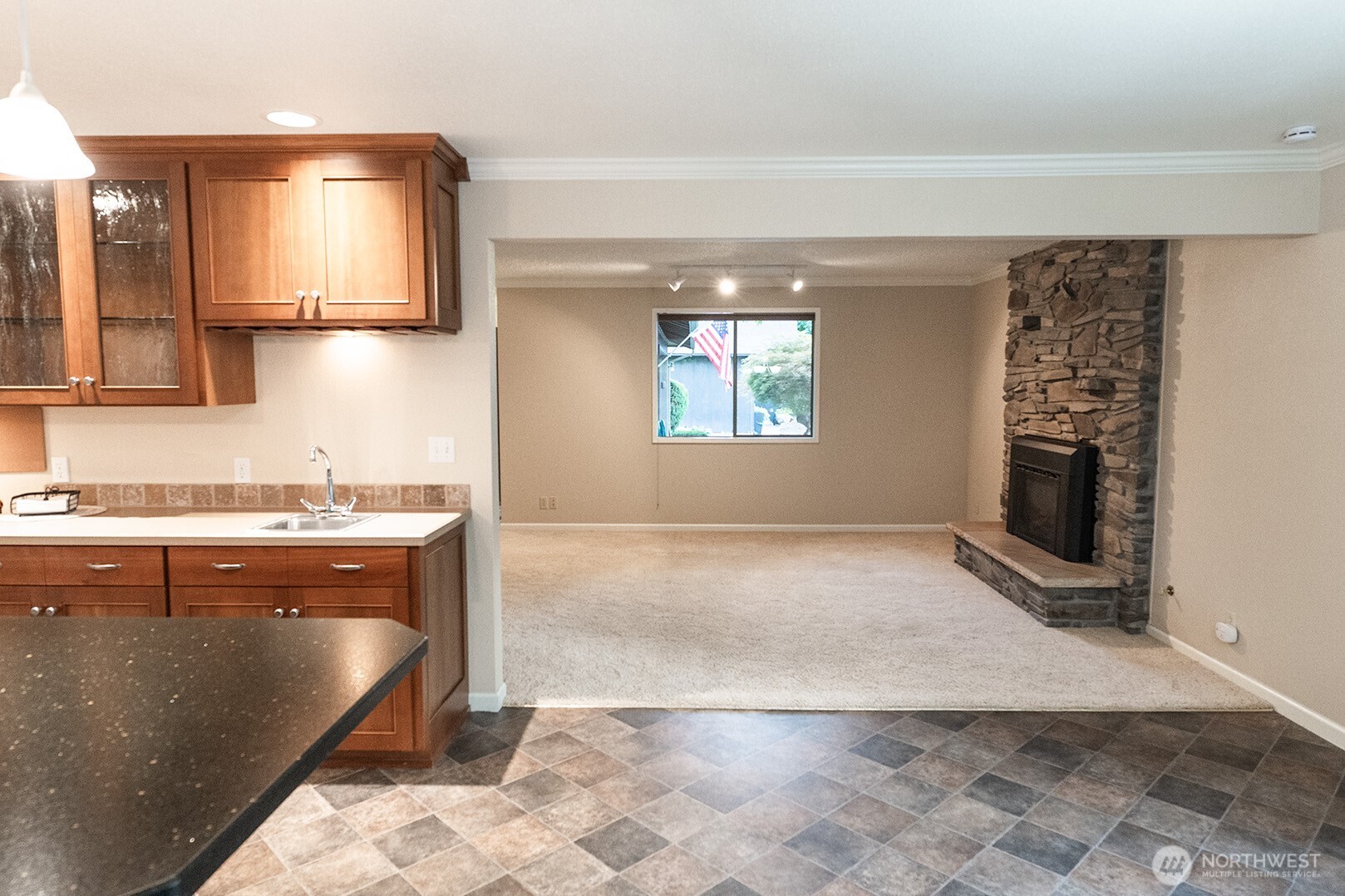 1831 Rustic Place Property Photo 12
