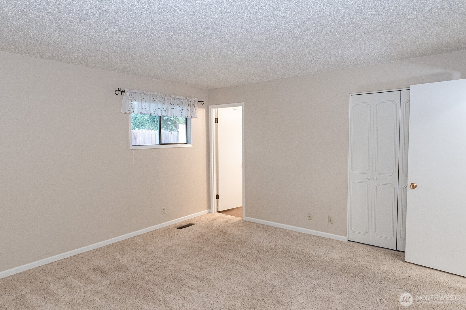 1831 Rustic Place Property Photo 16