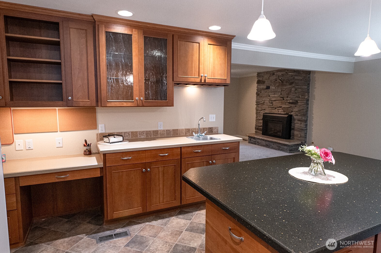 1831 Rustic Place Property Photo 24