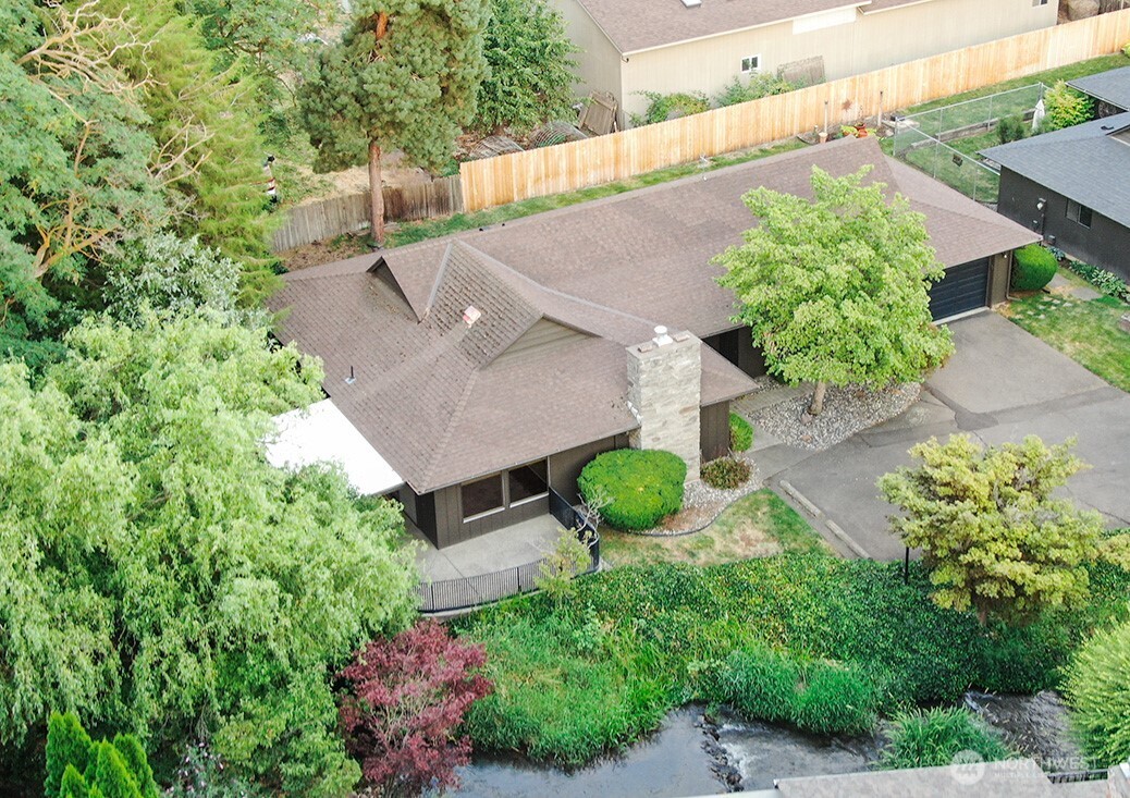 1831 Rustic Place Property Photo 35
