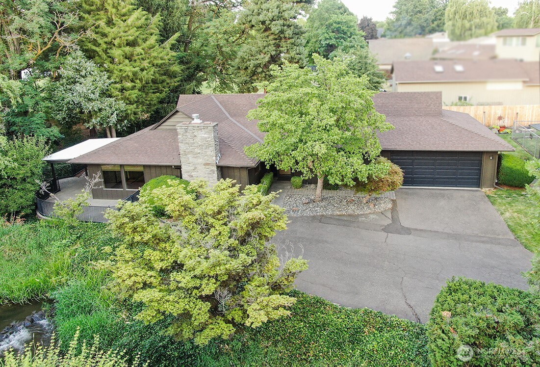1831 Rustic Place Property Photo 36