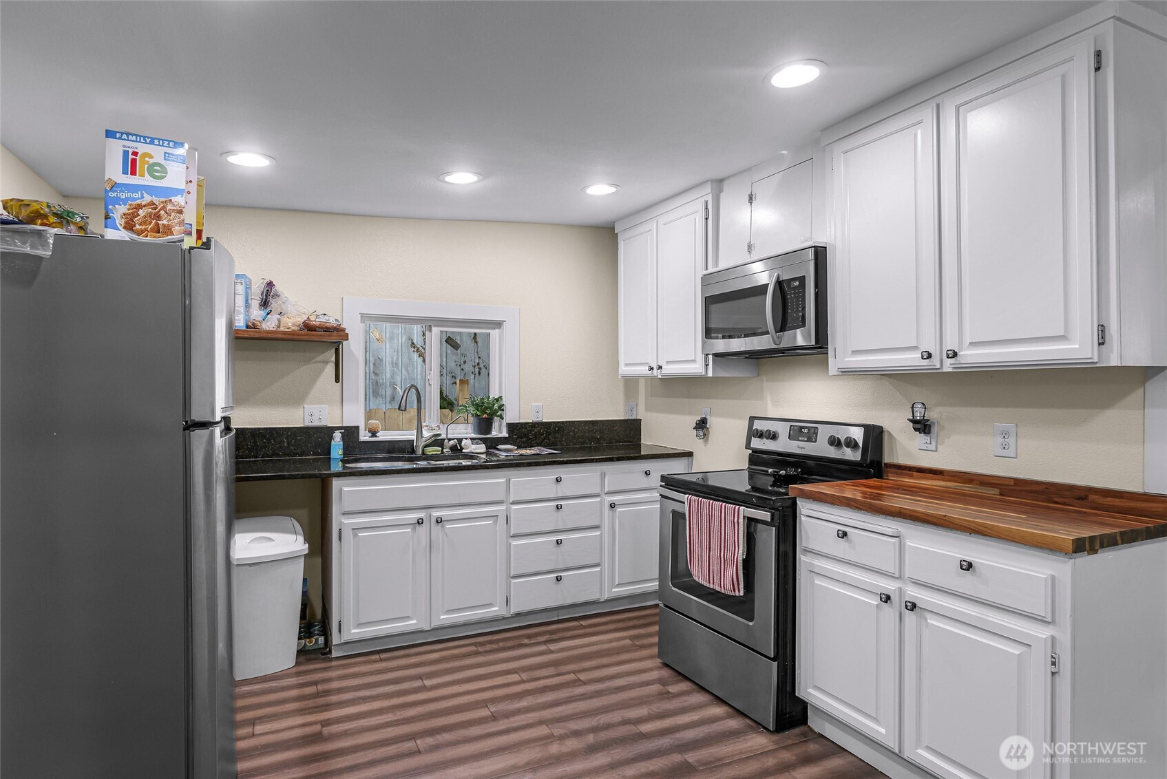 18311 115th Street Property Photo 10