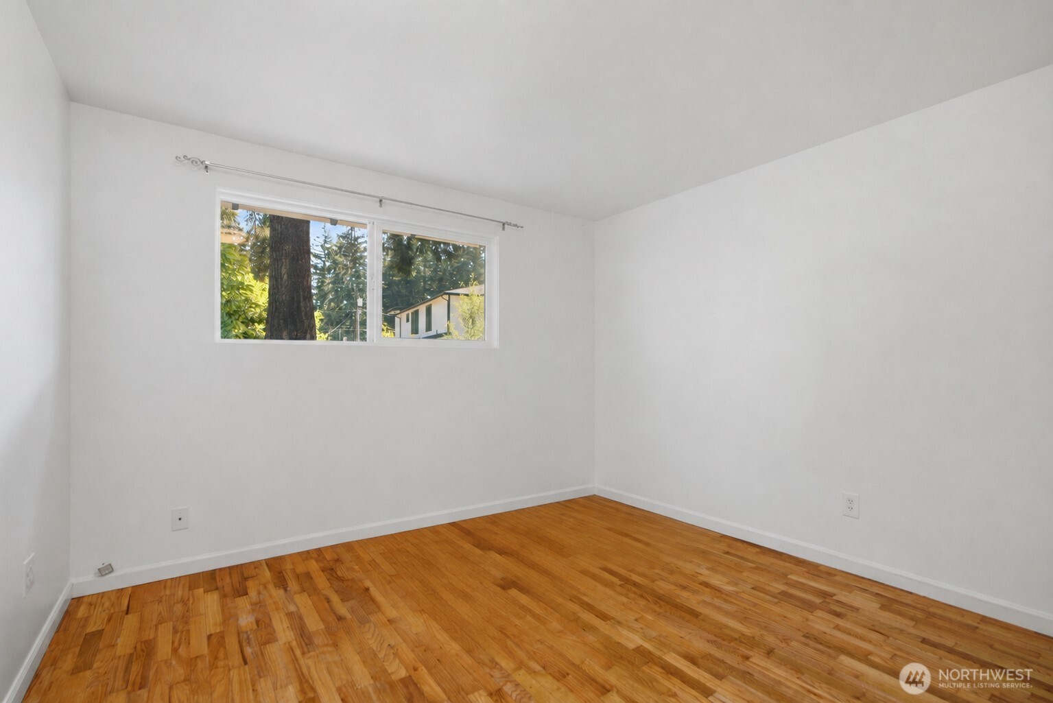 1344 Ne 164th Place Property Photo 13