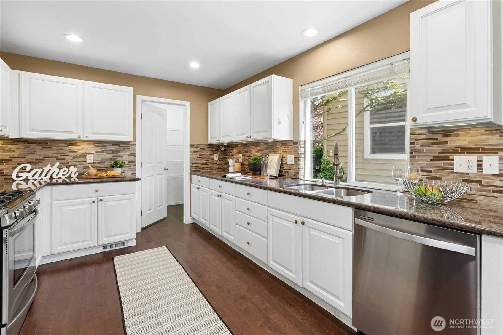 9512 226th Place Property Photo 13