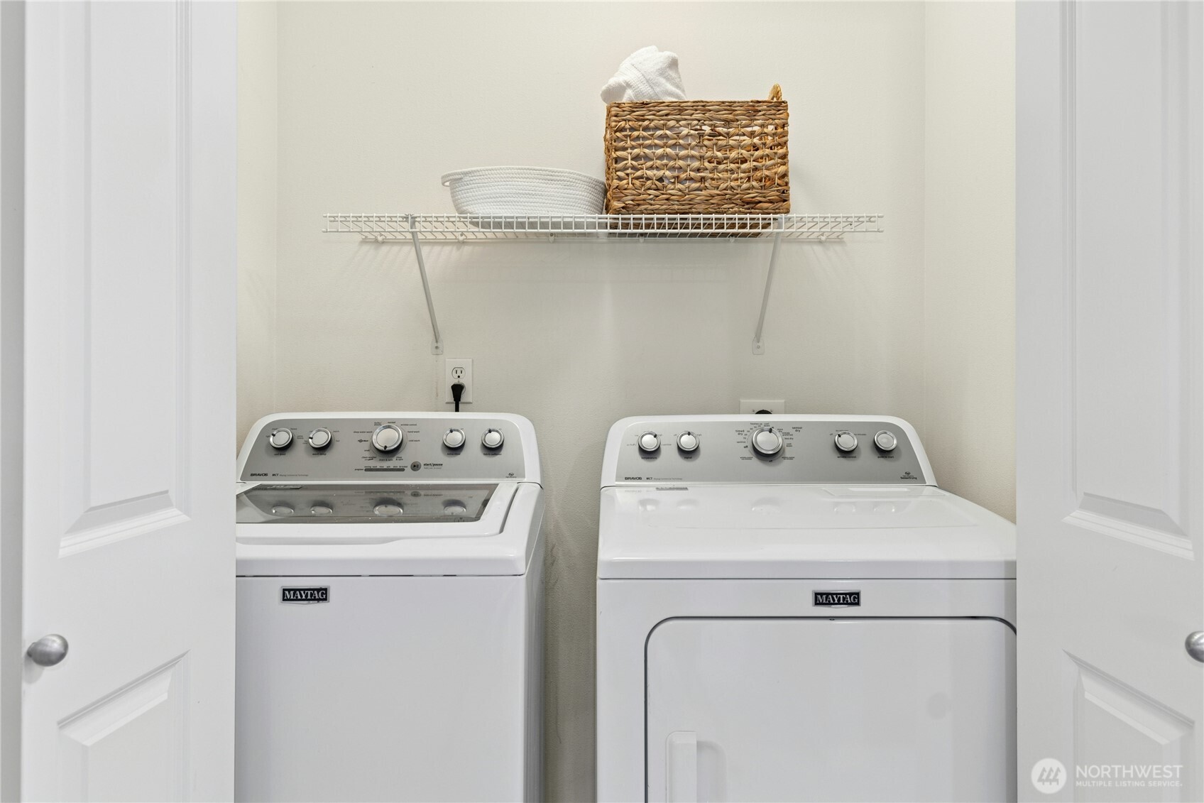 9512 226th Place Property Photo 32