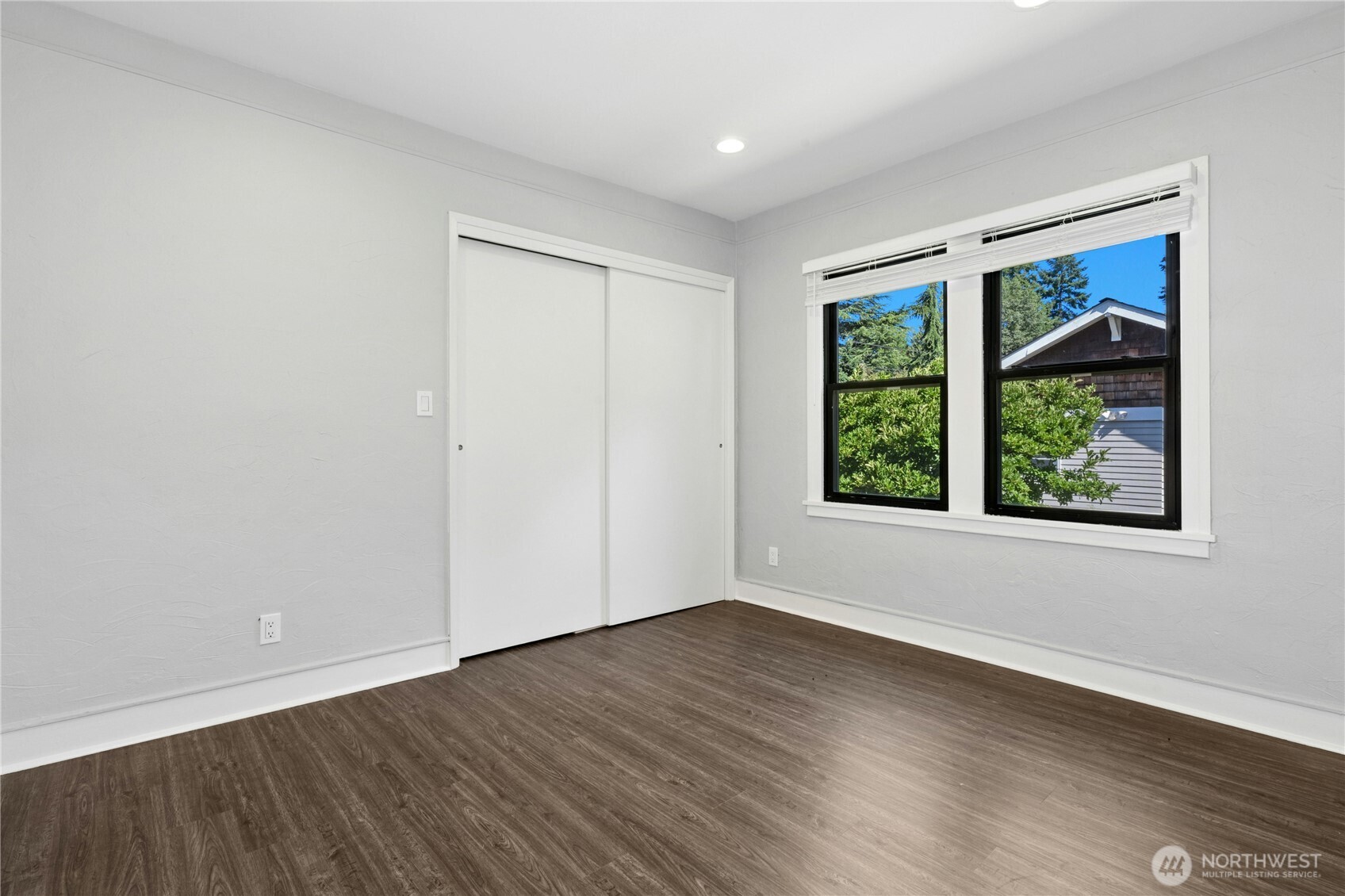 8538 Ashworth Avenue Property Photo 16