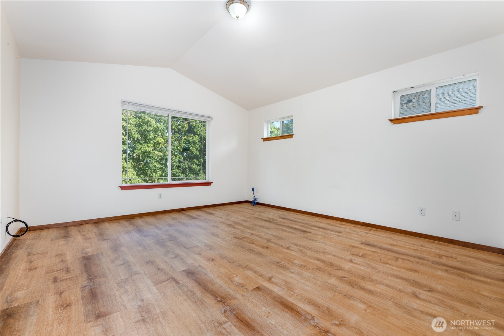 1102 Chestnut Street Property Photo 13