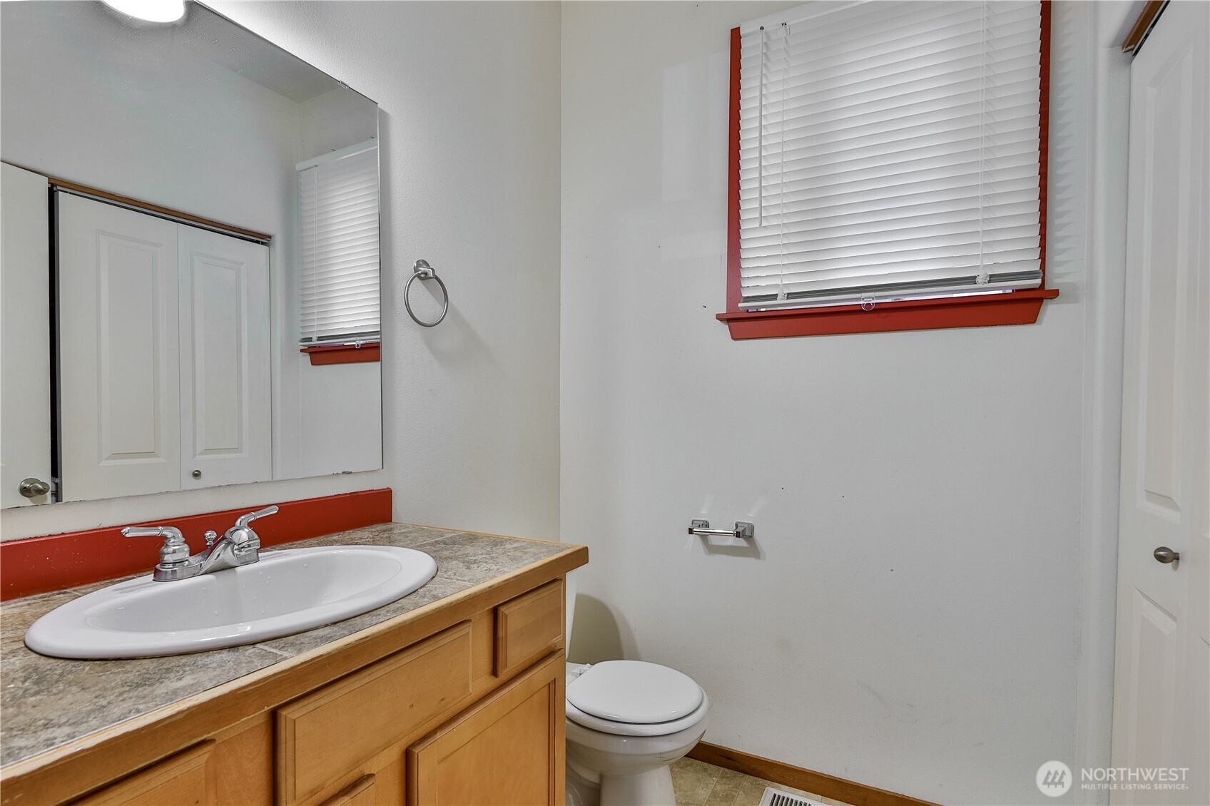 1102 Chestnut Street Property Photo 20