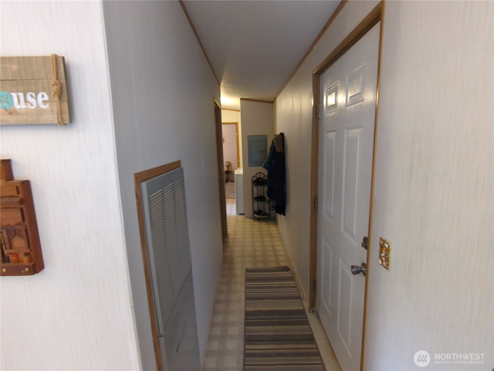 822 State Route 101 Property Photo 7