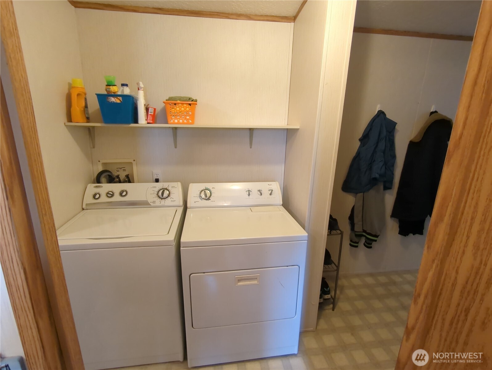 822 State Route 101 Property Photo 11