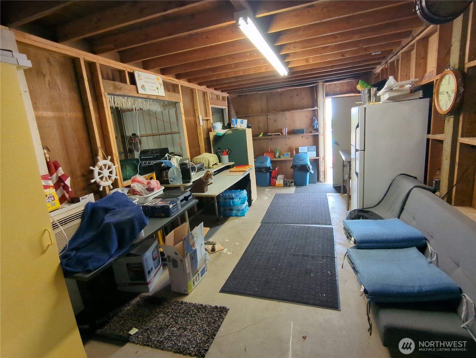 822 State Route 101 Property Photo 22