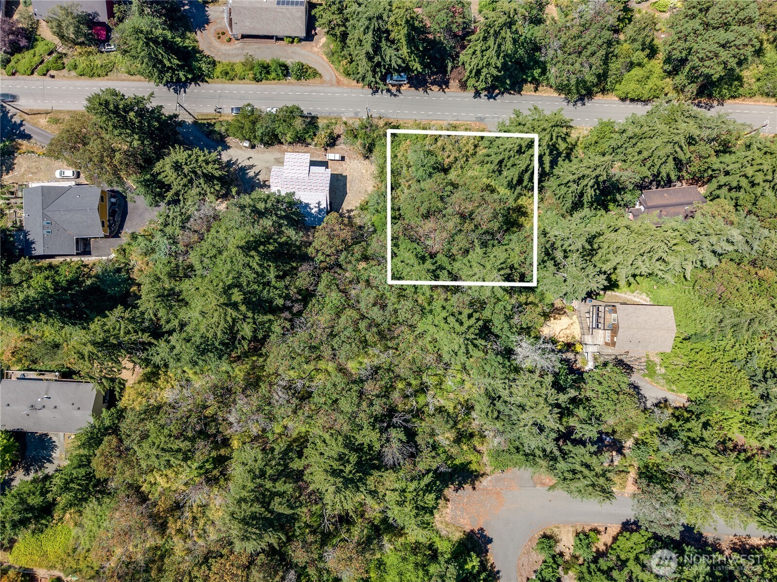 1024 Fir Street Property Photo 3