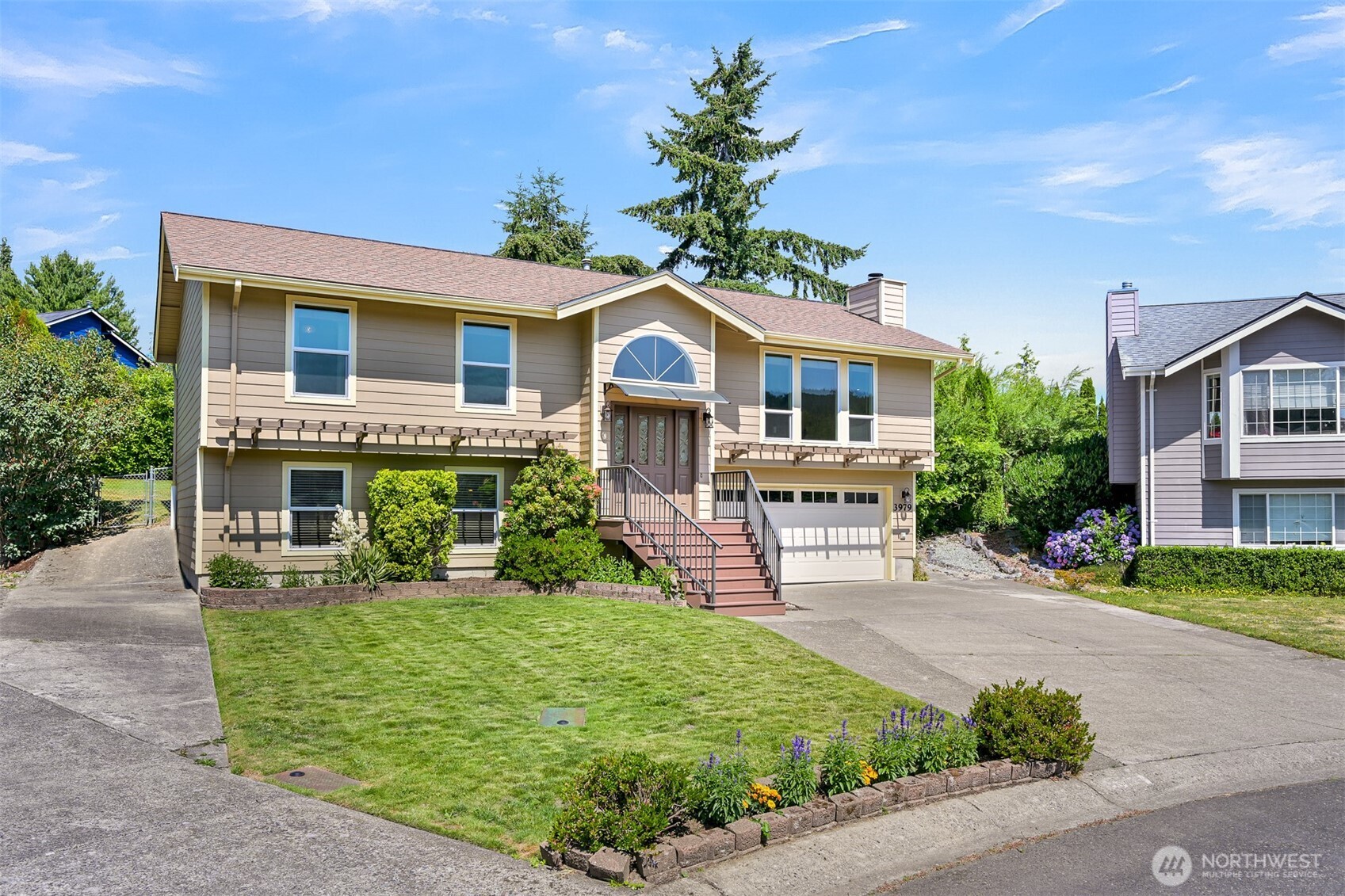 3979 Patrick Court Property Photo 4