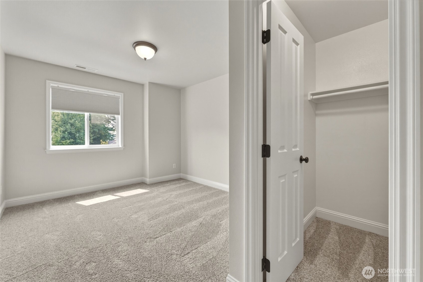 1854 Woodmere Loop Property Photo 26