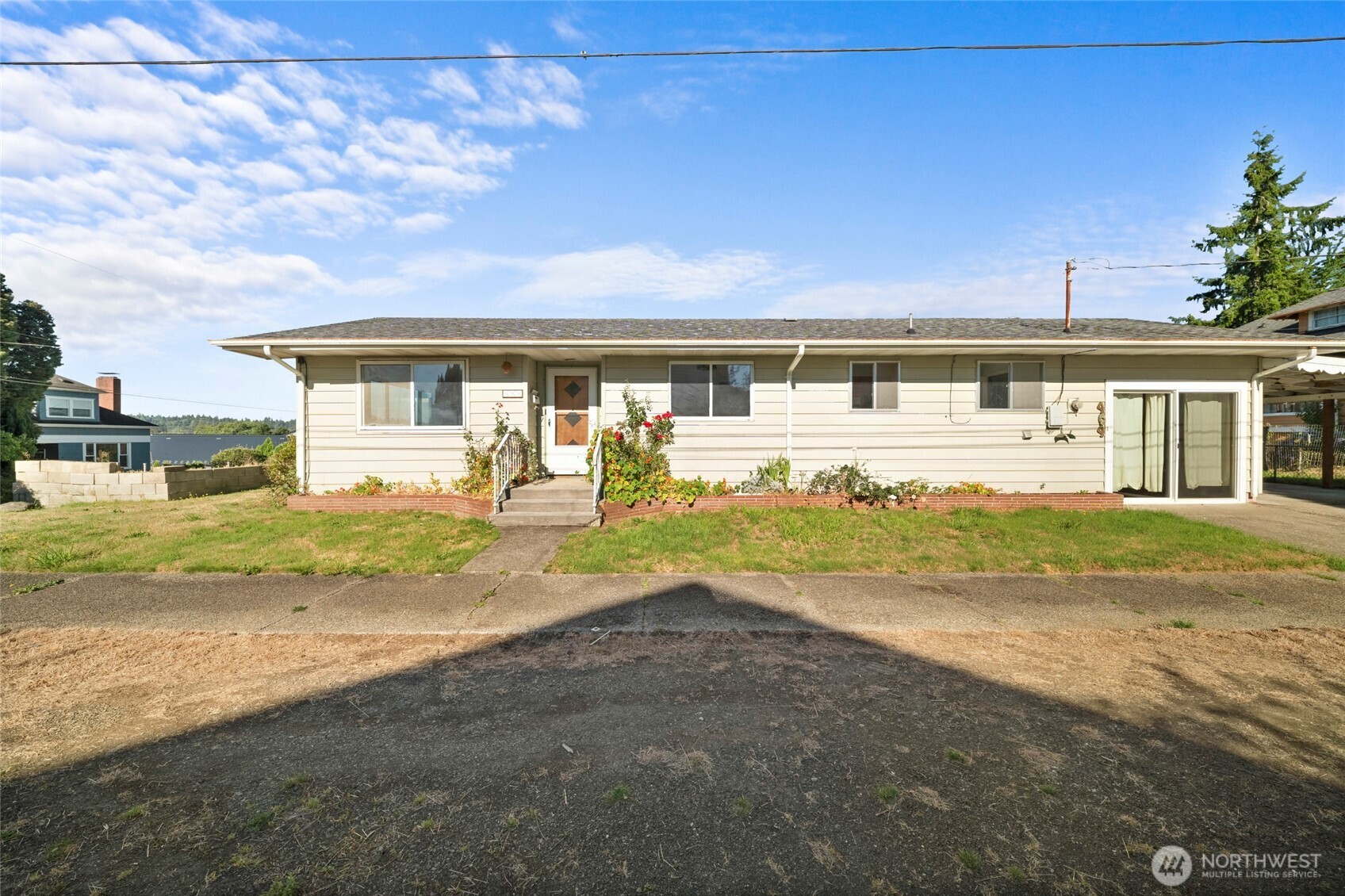 404 Eleventh Street Property Photo 1