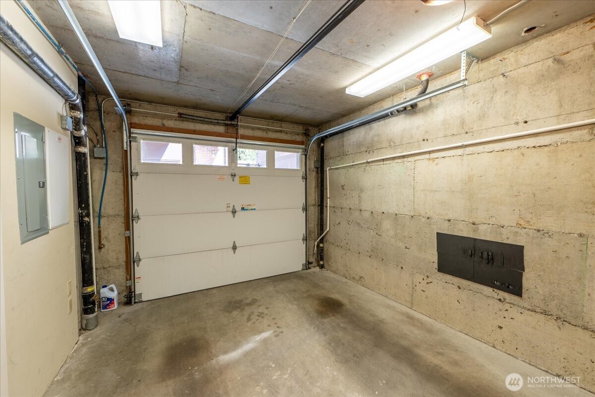 427 13th Avenue C Property Photo 37