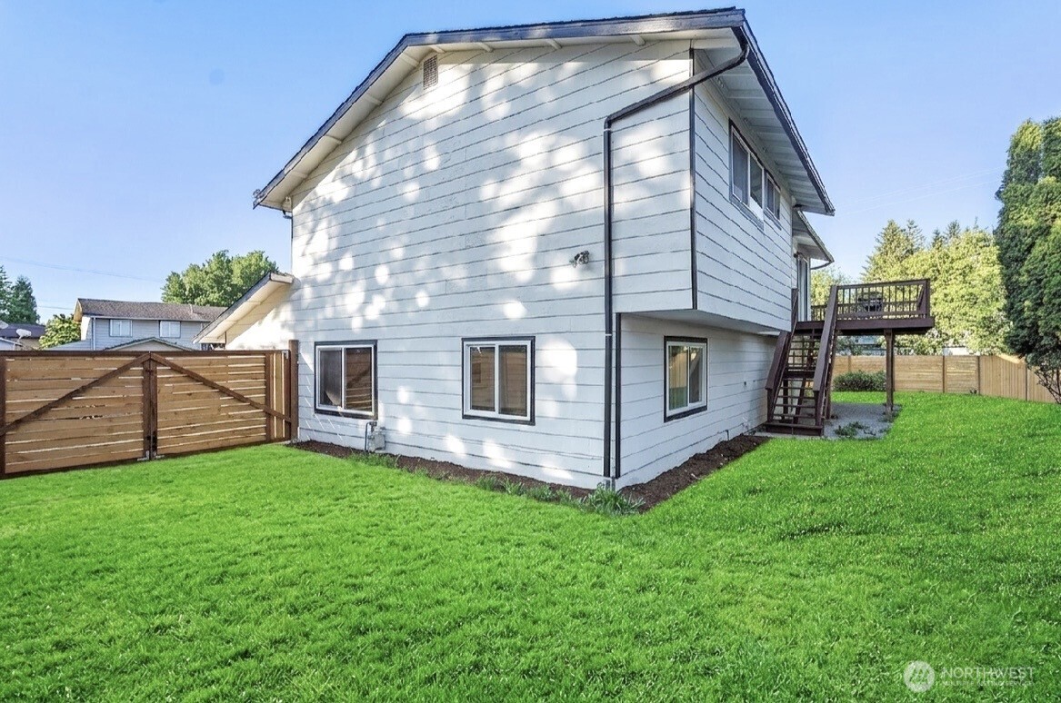 9755 S 239th Place Property Photo 11