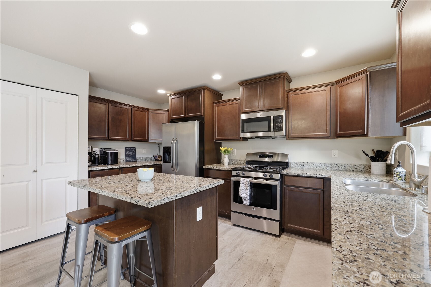 291 Ne Tronson Circle Property Photo 14