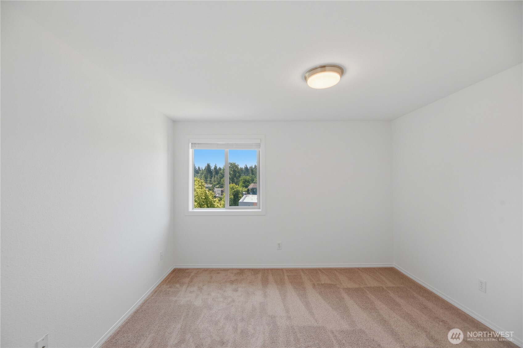 14300 32nd Avenue 410 Property Photo 17