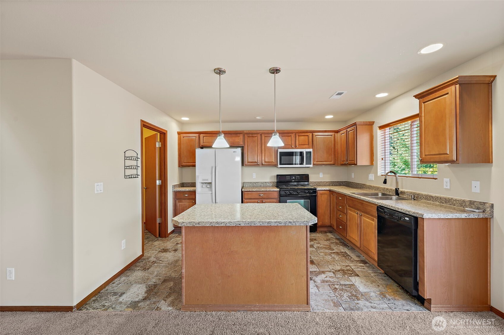 1413 177th Street Property Photo 15
