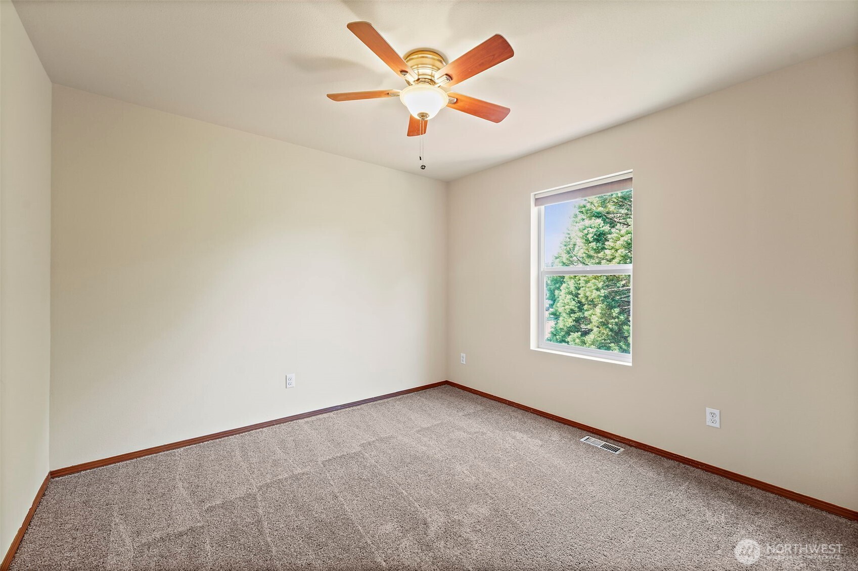 1413 177th Street Property Photo 31