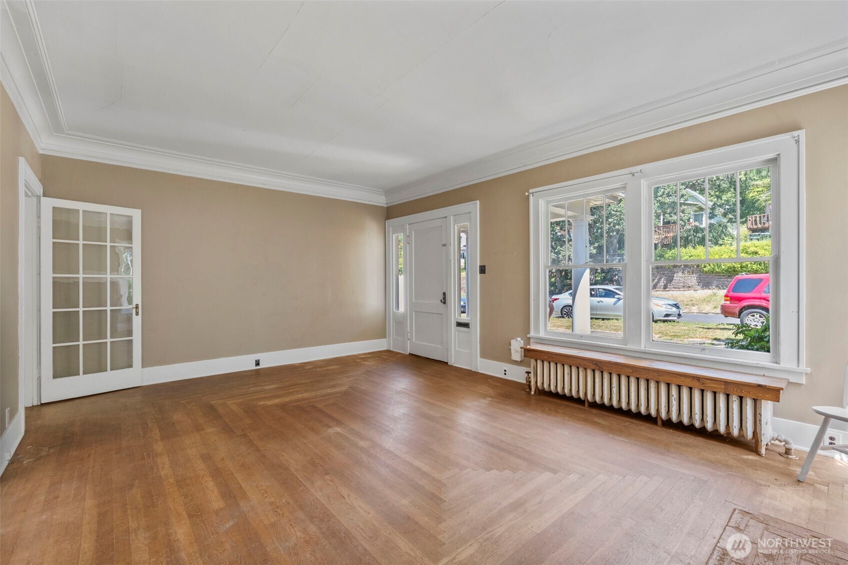 297 Ne Washington Avenue Property Photo 8